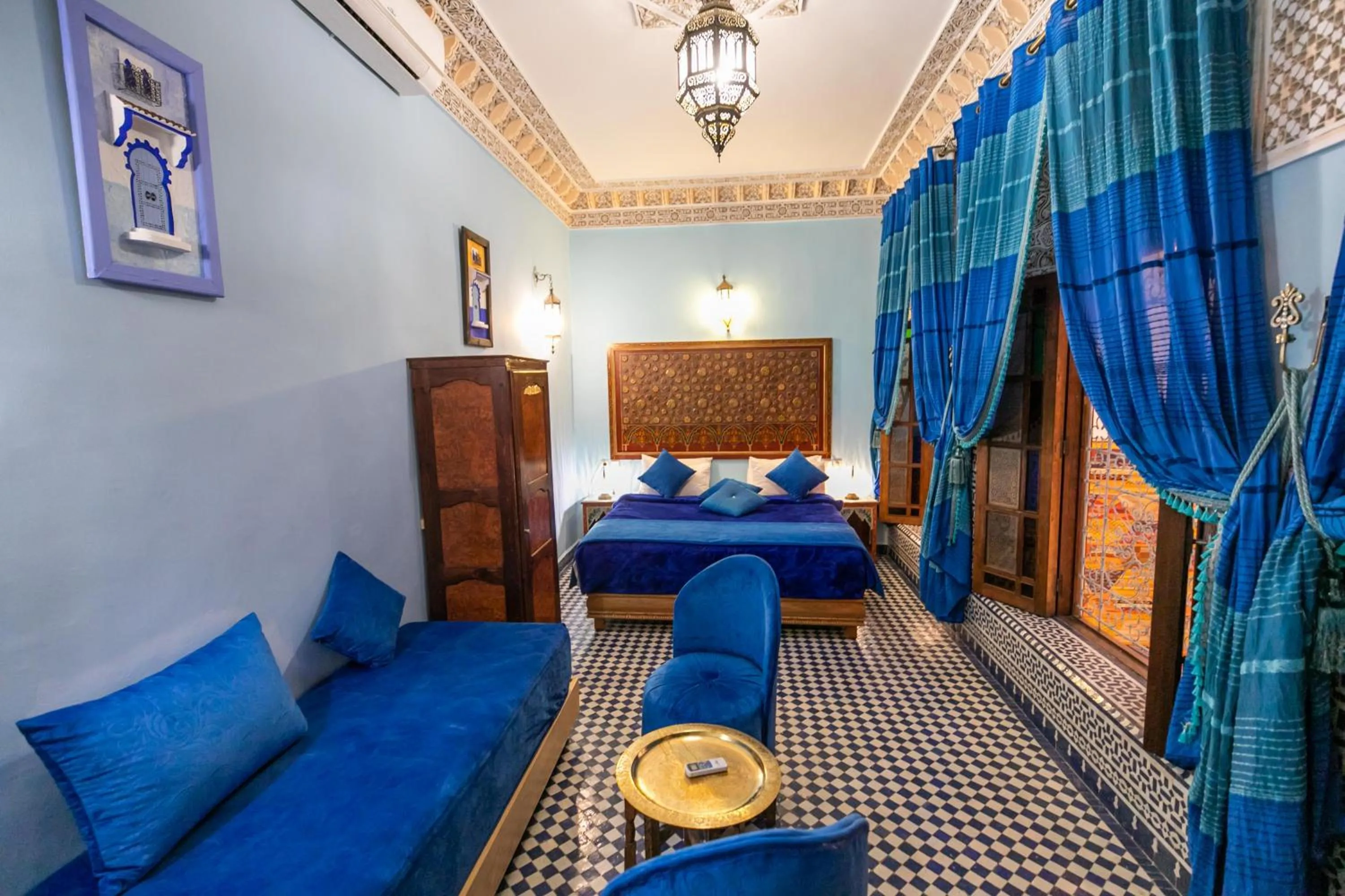 Bed in Dar Fes Tresor