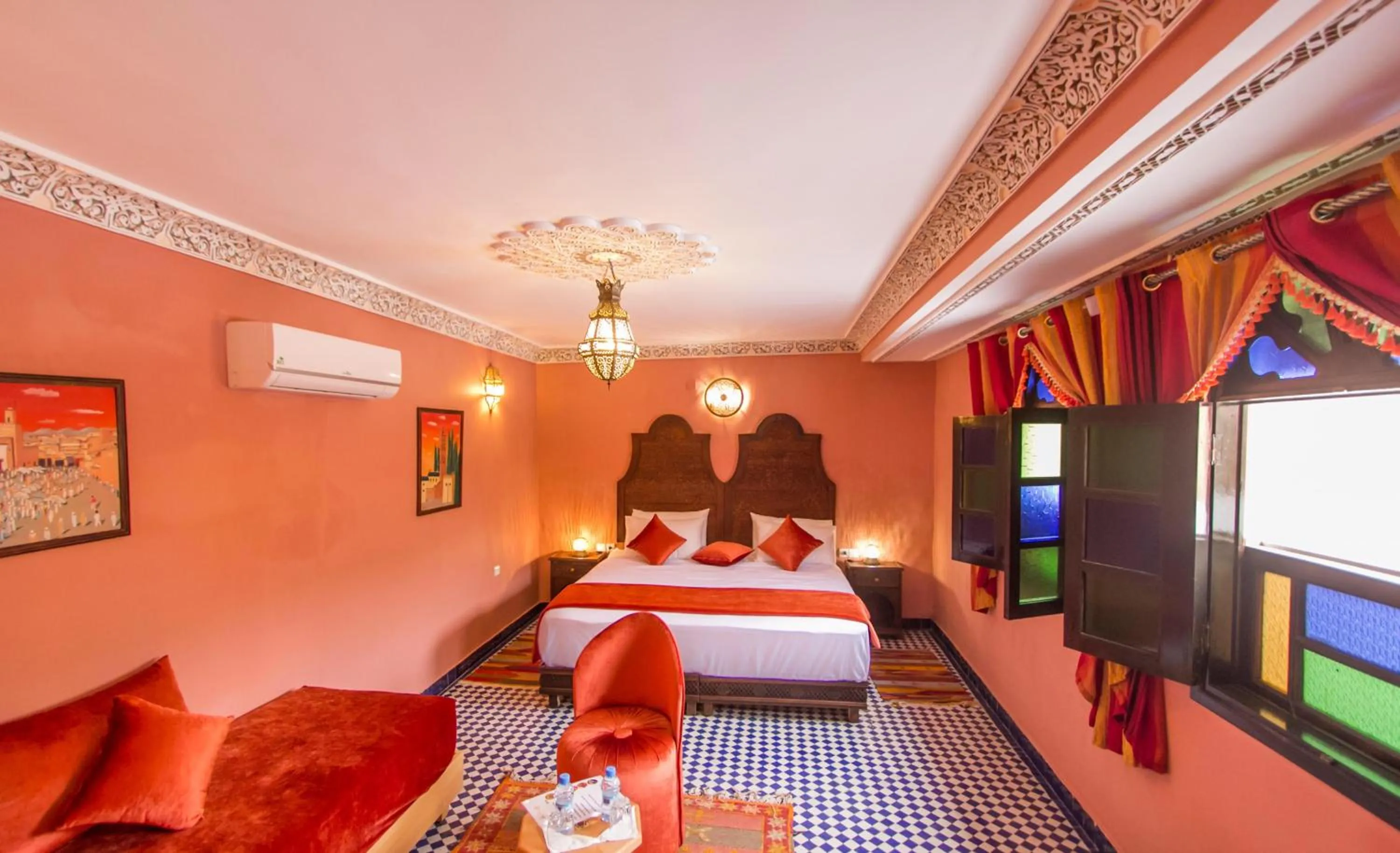 Bed in Dar Fes Tresor