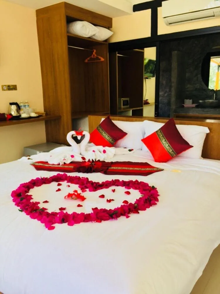 Bed in Mook Tamarind Resort