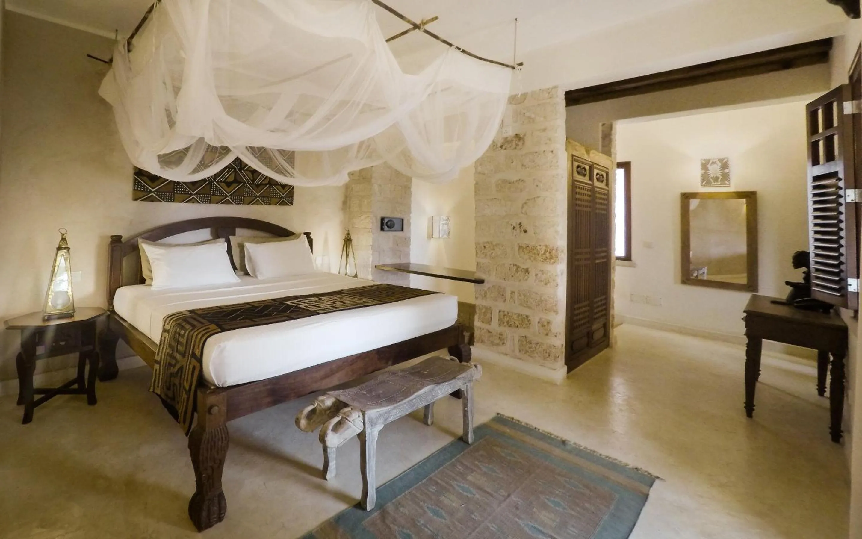 Junior Suite with Sea View in The Charming Lonno Lodge Watamu