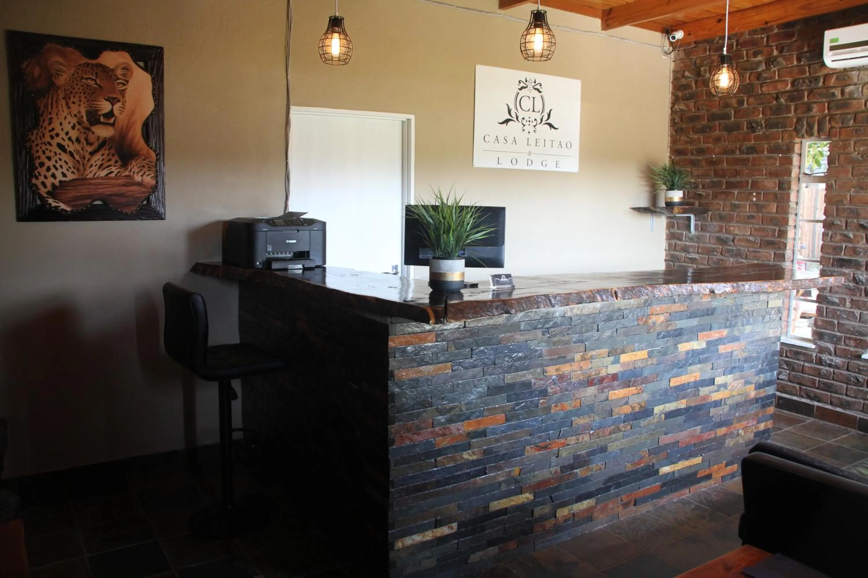 Lobby or reception in Casa Leitao Lodge