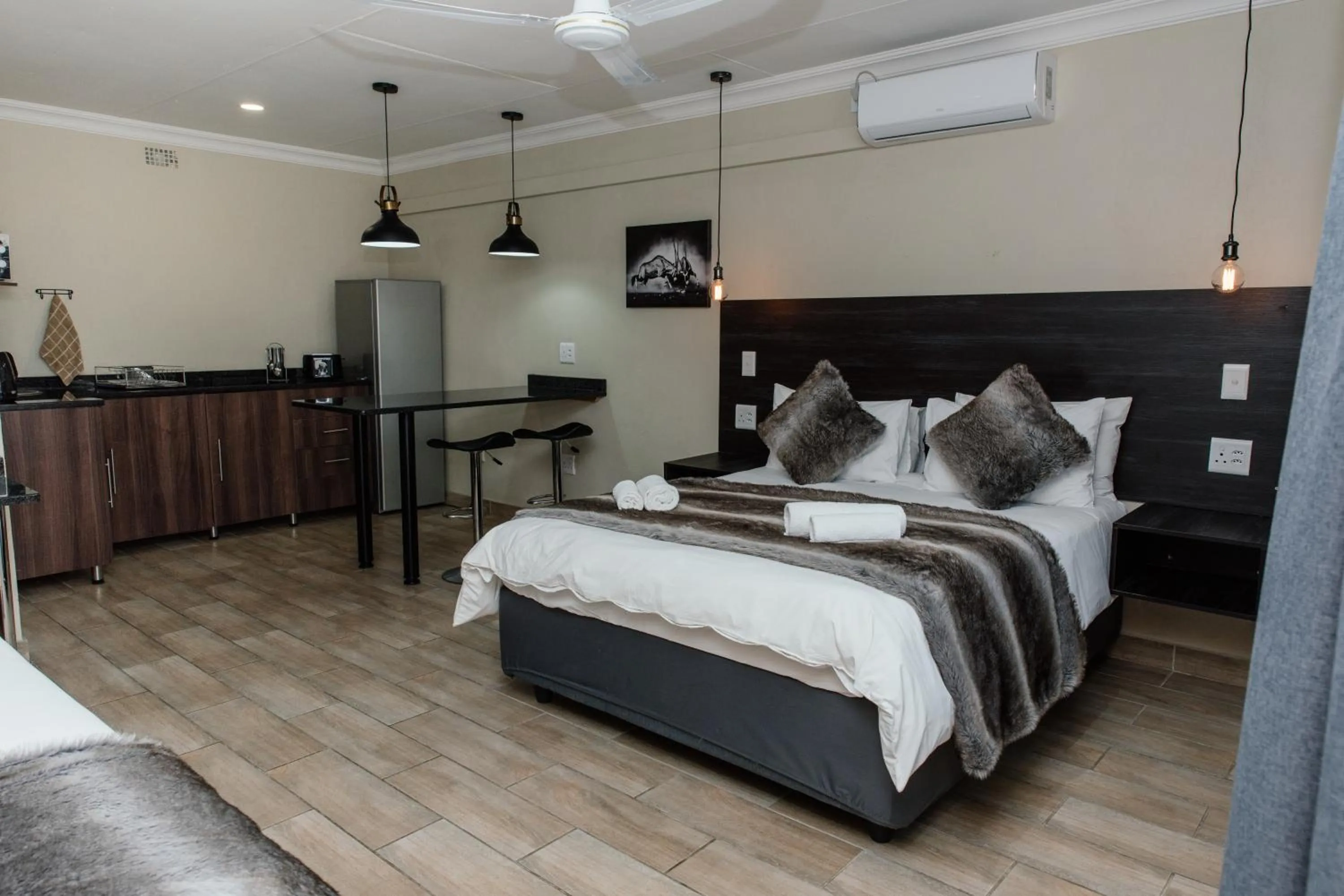 Photo of the whole room, Bed in Casa Leitao Lodge