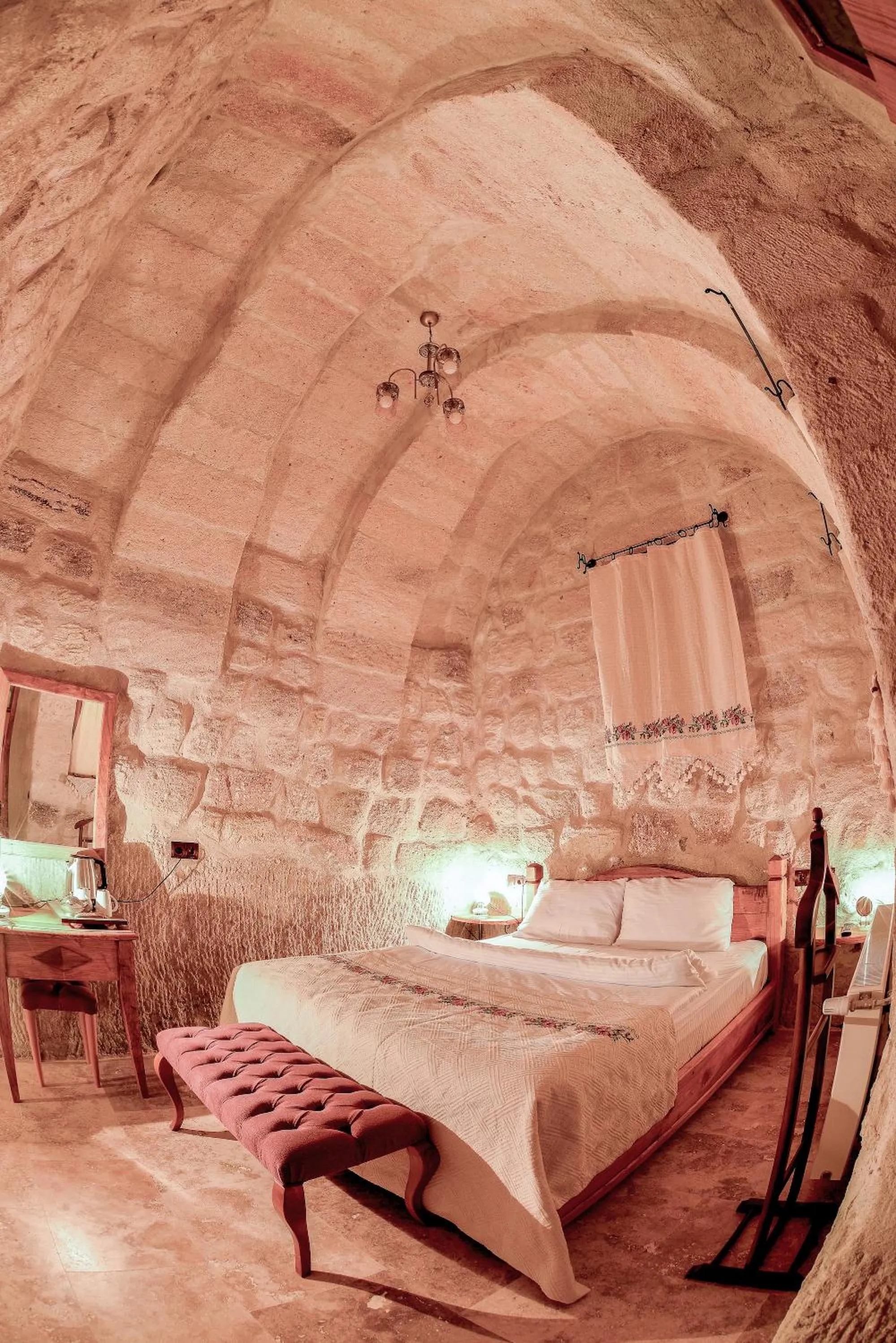 Bed in Mosaic Cave Hotel