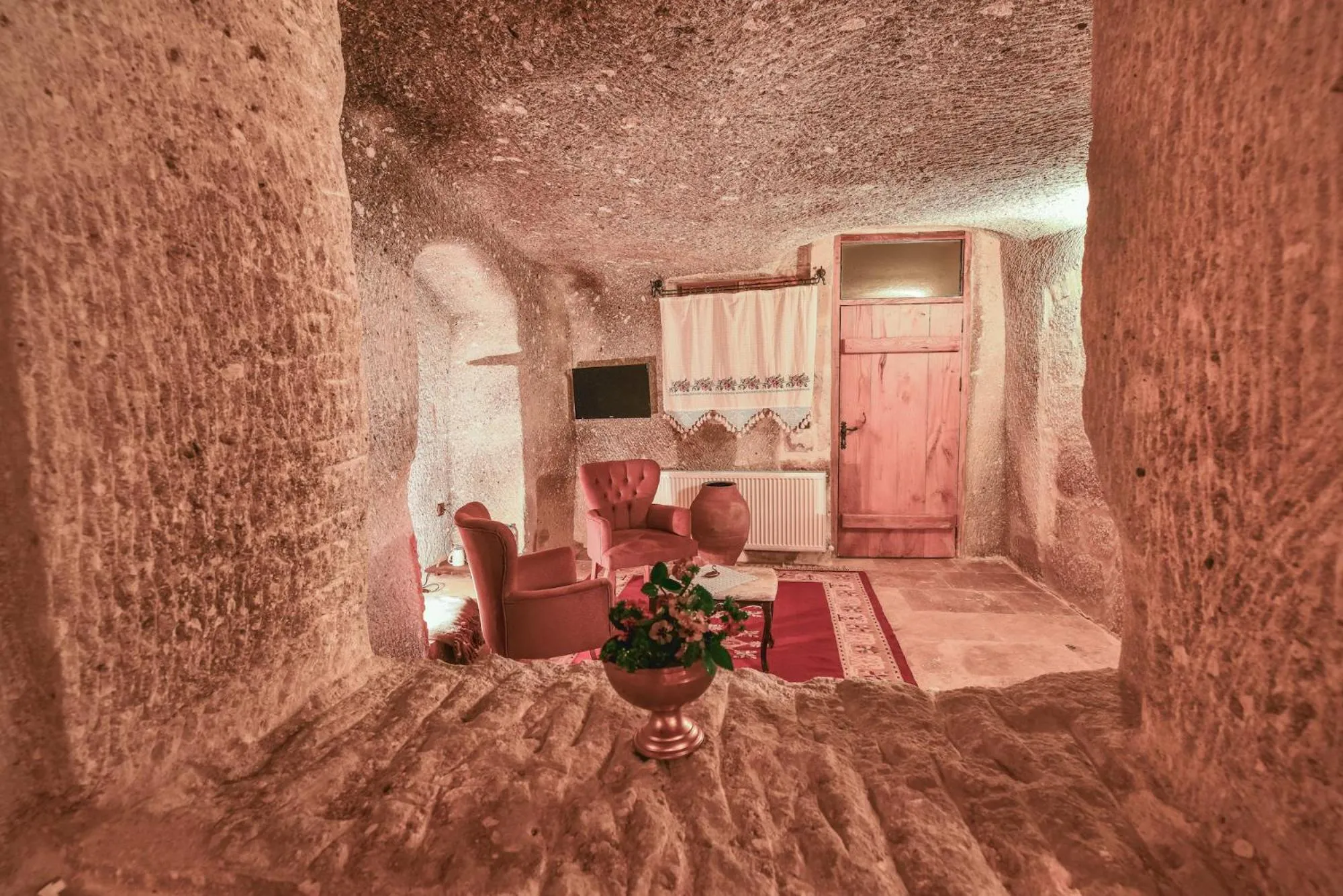 Living room in Mosaic Cave Hotel