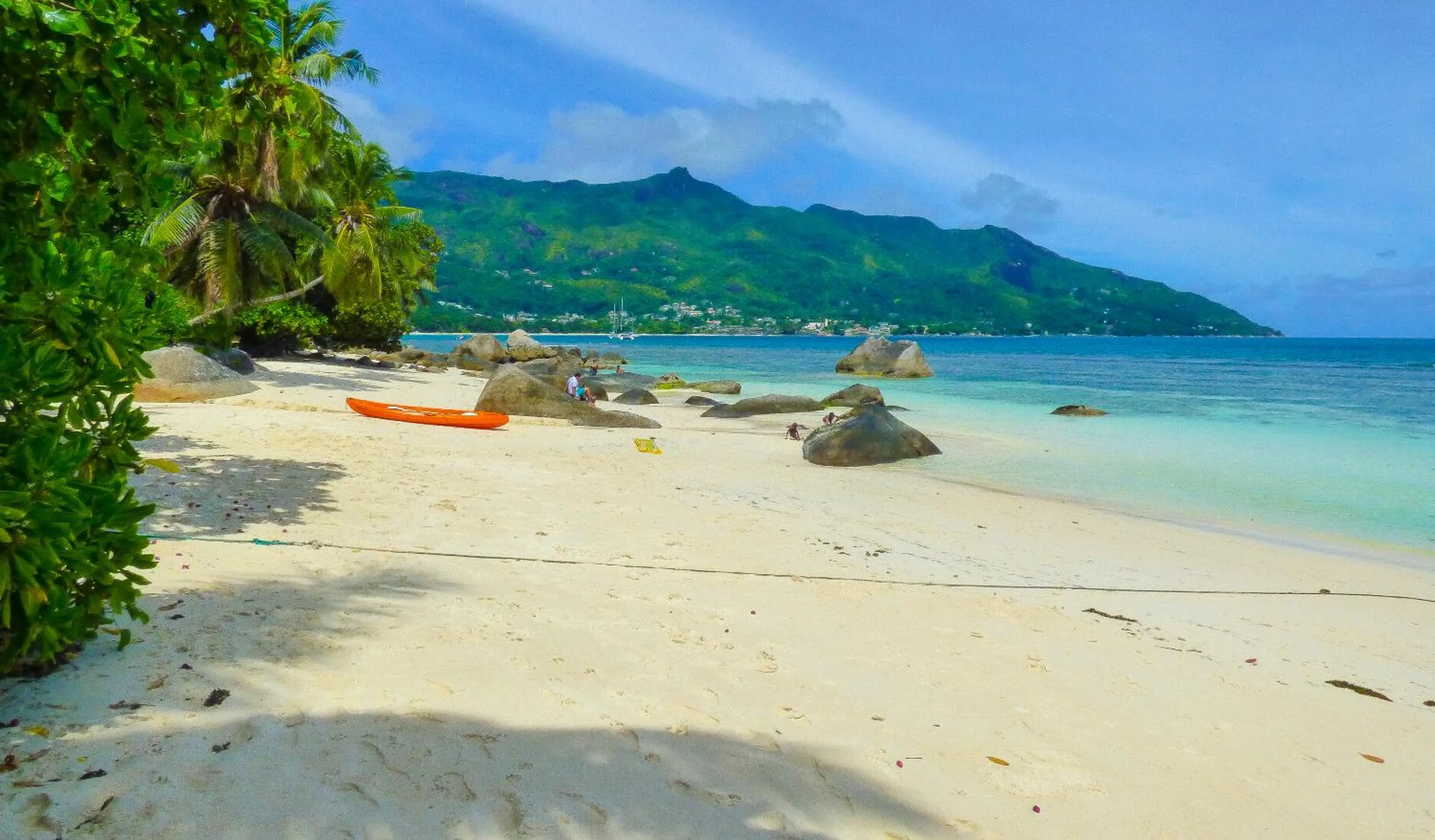Snorkeling in Mouggae Blues Villas