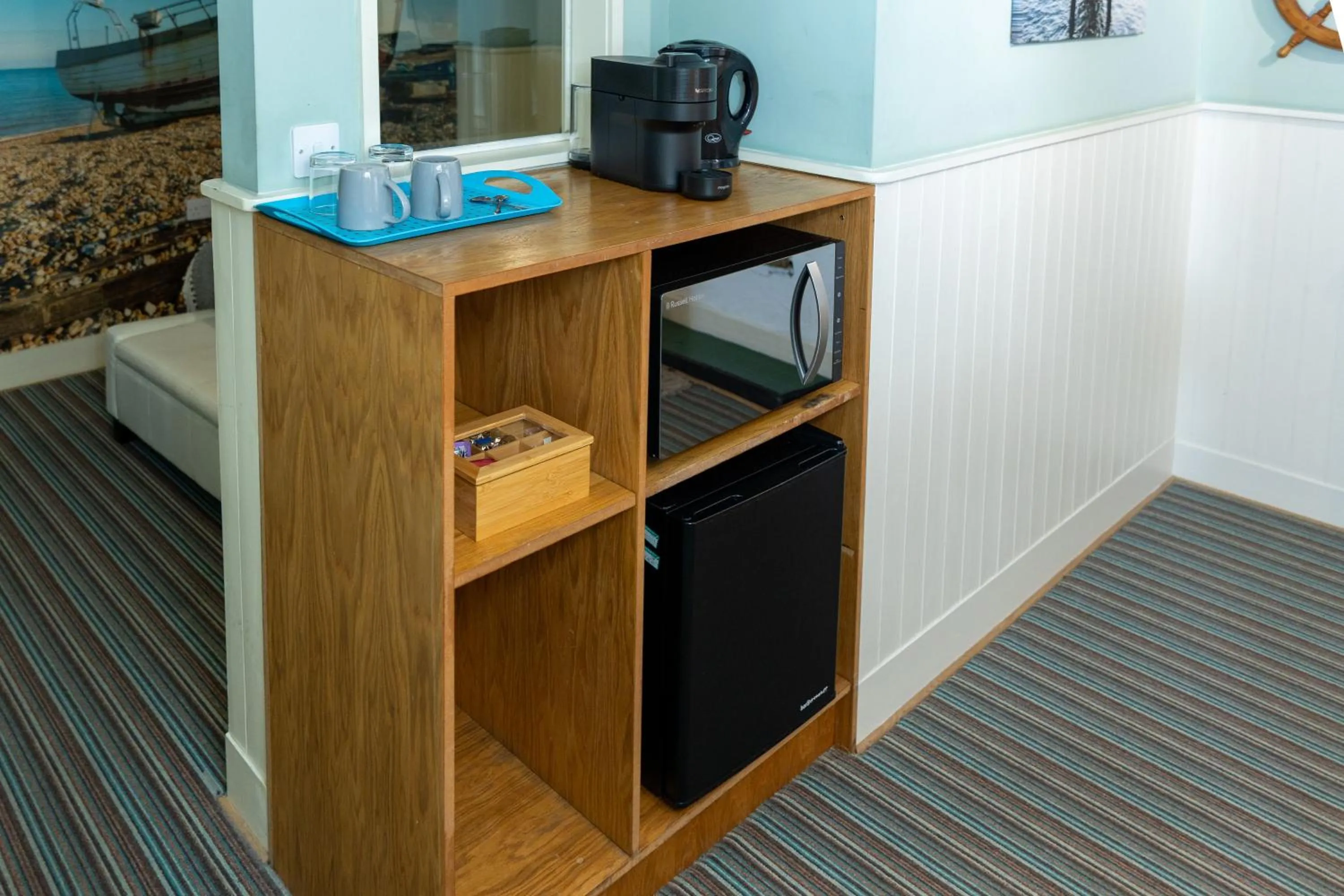 Coffee/tea facilities in The Clarendon Hotel