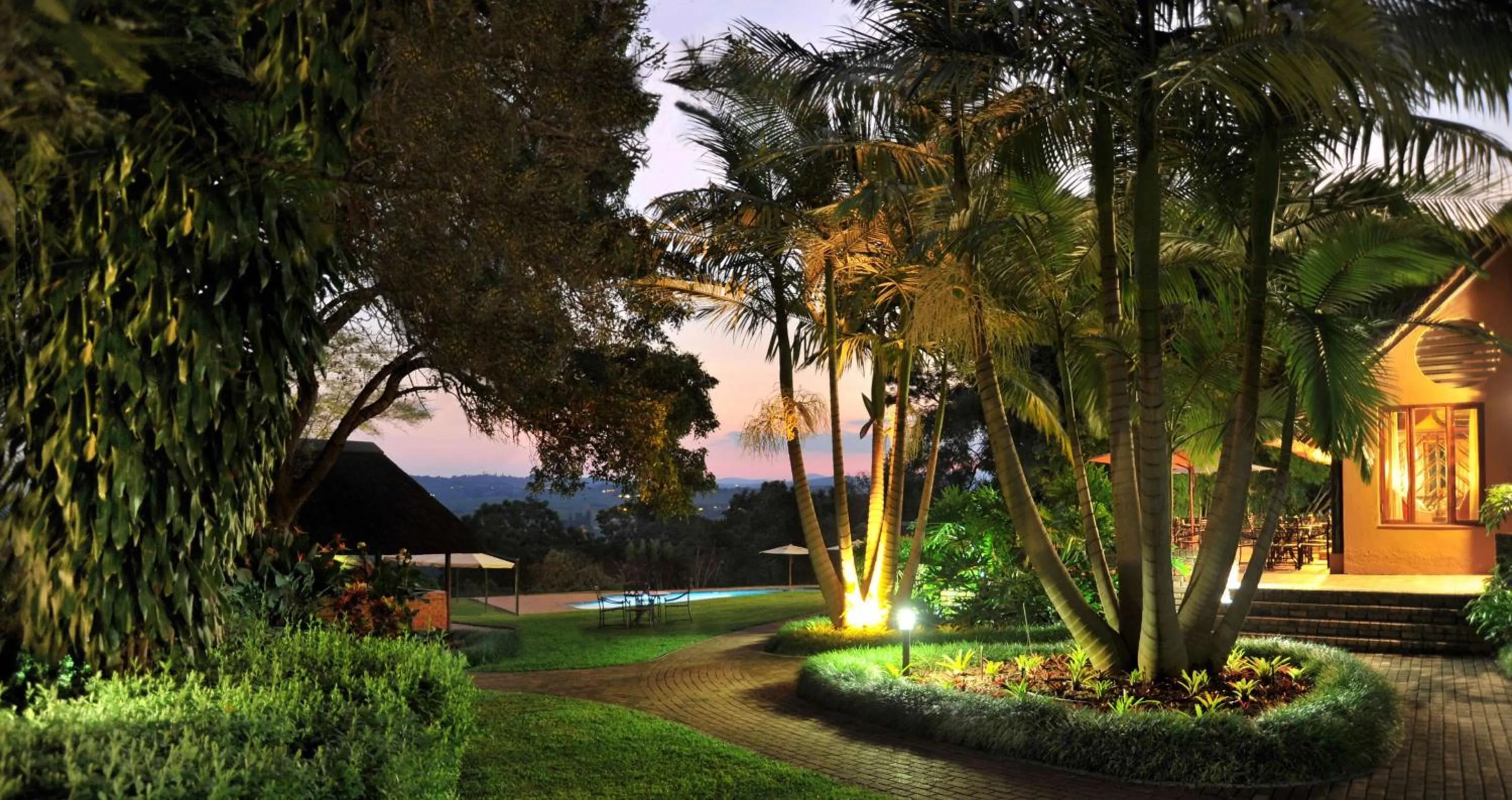 Property building in Hazyview Sun