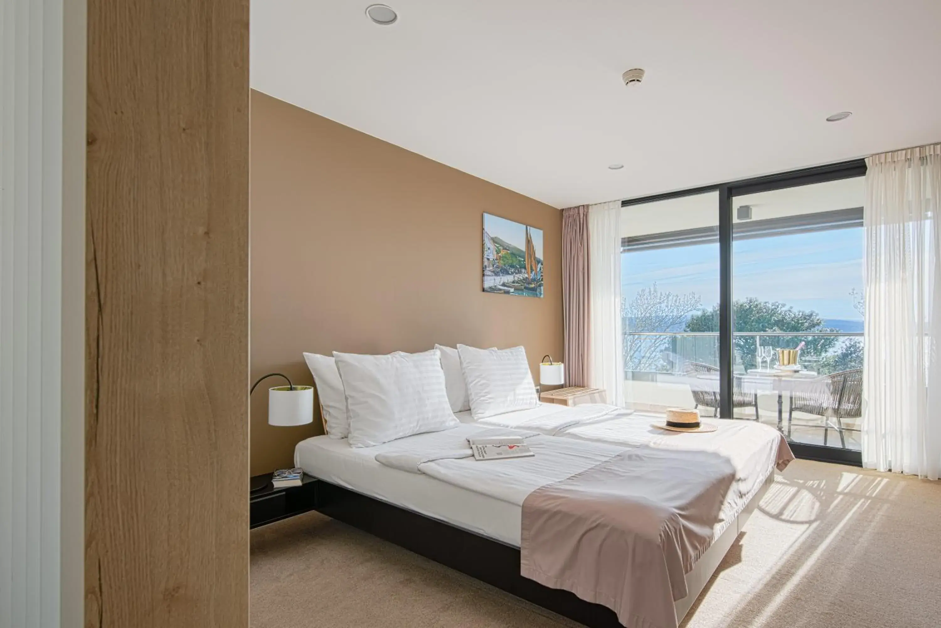 Premium Double or Twin Room with Extra Bed and Balcony in Boutique Hotel Esplanade Premium Double or Twin Room with Extra Bed and Balcony in Boutique Hotel Esplanade