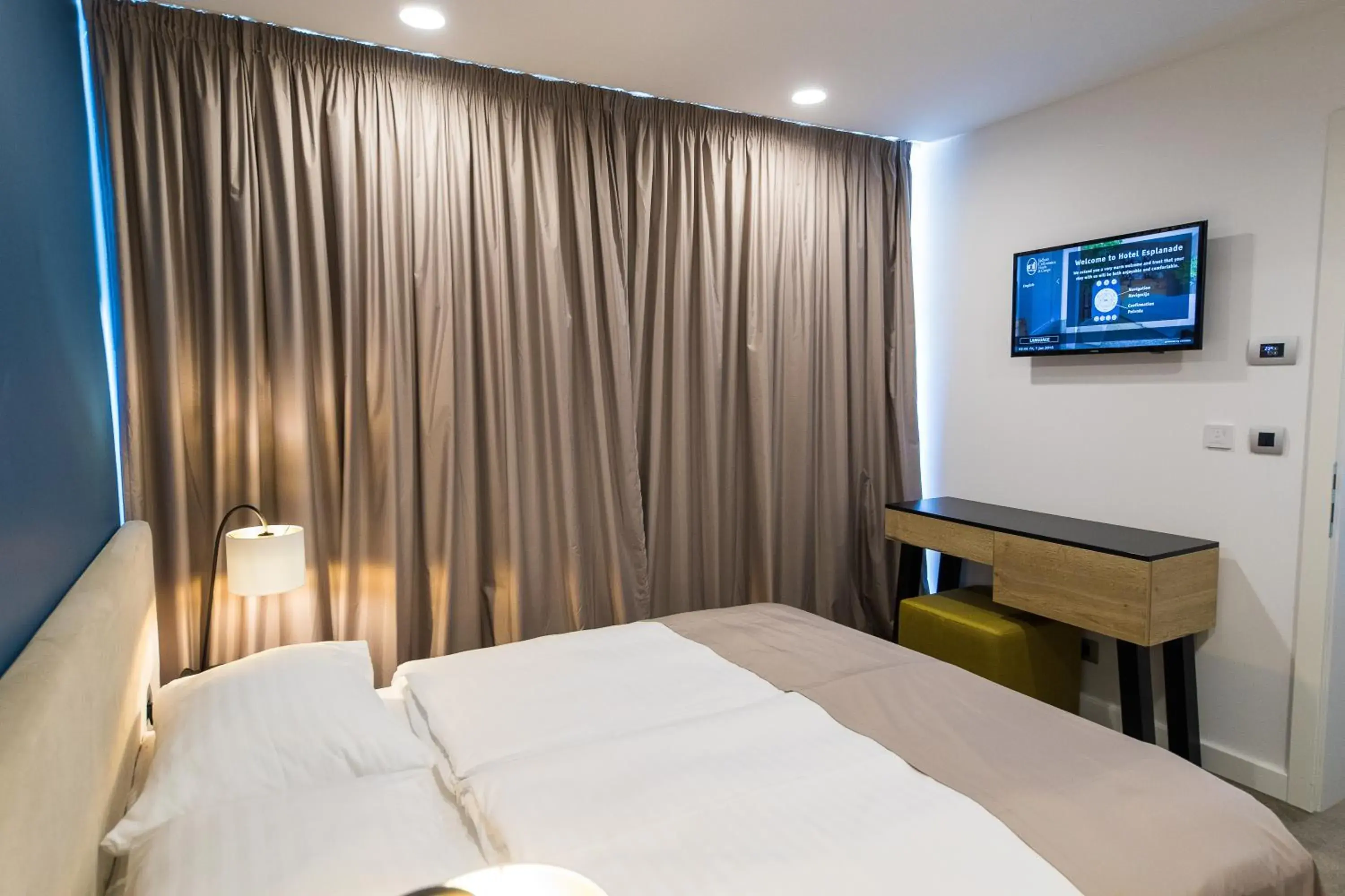 Deluxe Suite in Boutique Hotel Esplanade Deluxe Suite in Boutique Hotel Esplanade