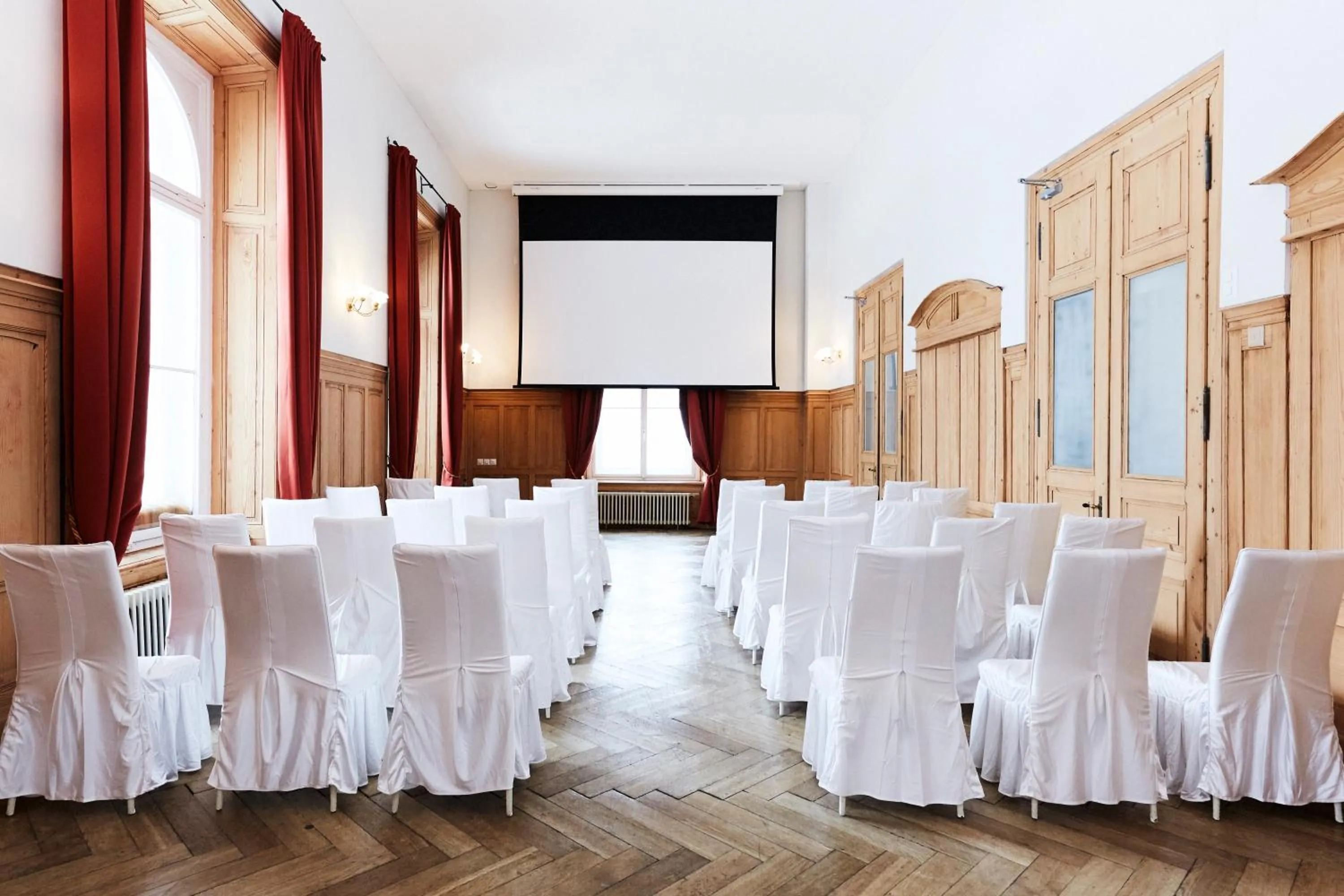 Evening entertainment in Maloja Palace Suites CO2-Neutral