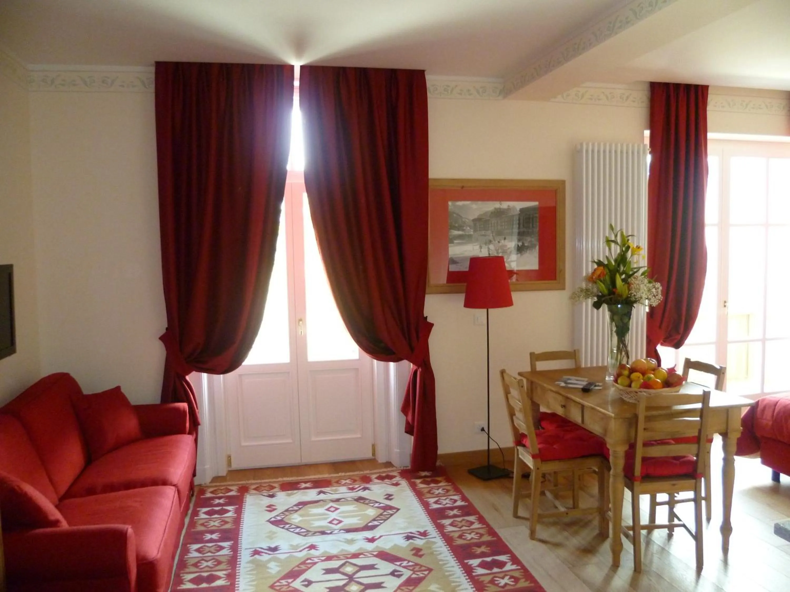 Living room in Maloja Palace Suites CO2-Neutral