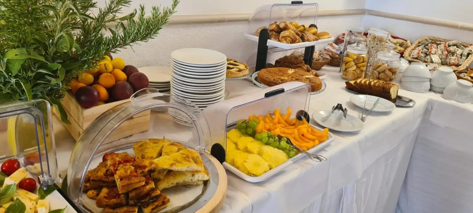 Breakfast in Hotel Punta San Francesco