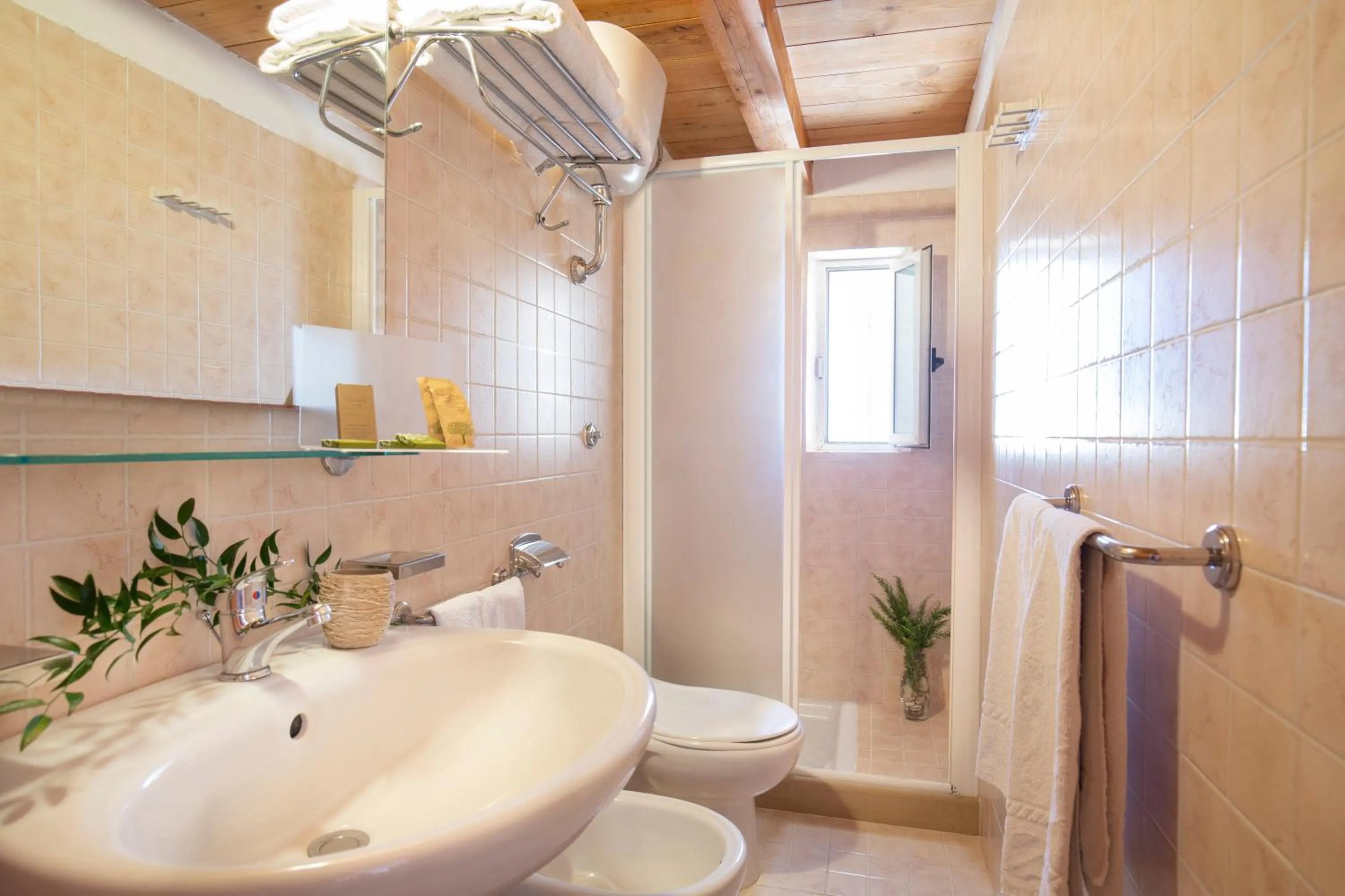 Bathroom in Hotel Punta San Francesco