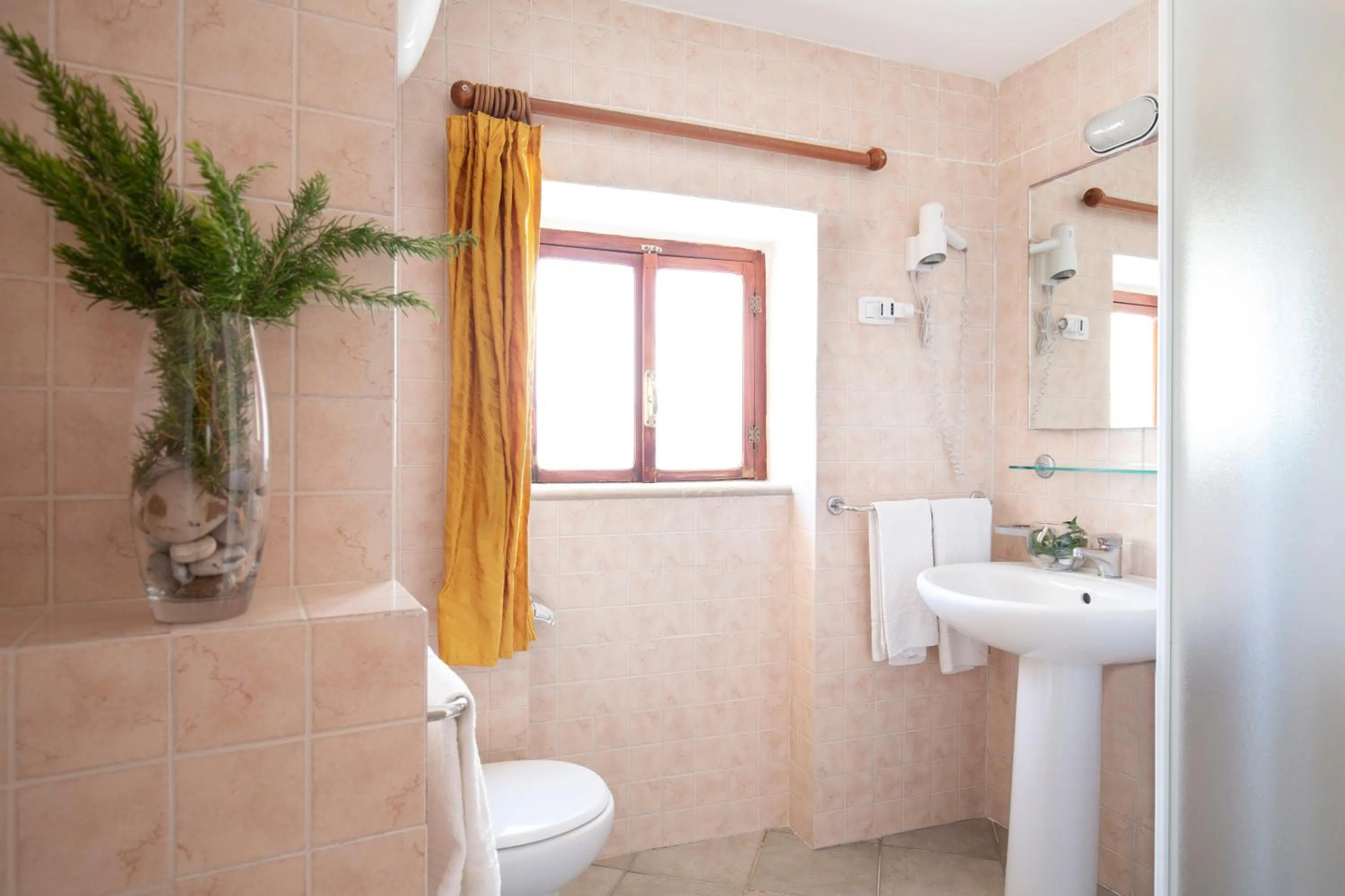 Bathroom in Hotel Punta San Francesco