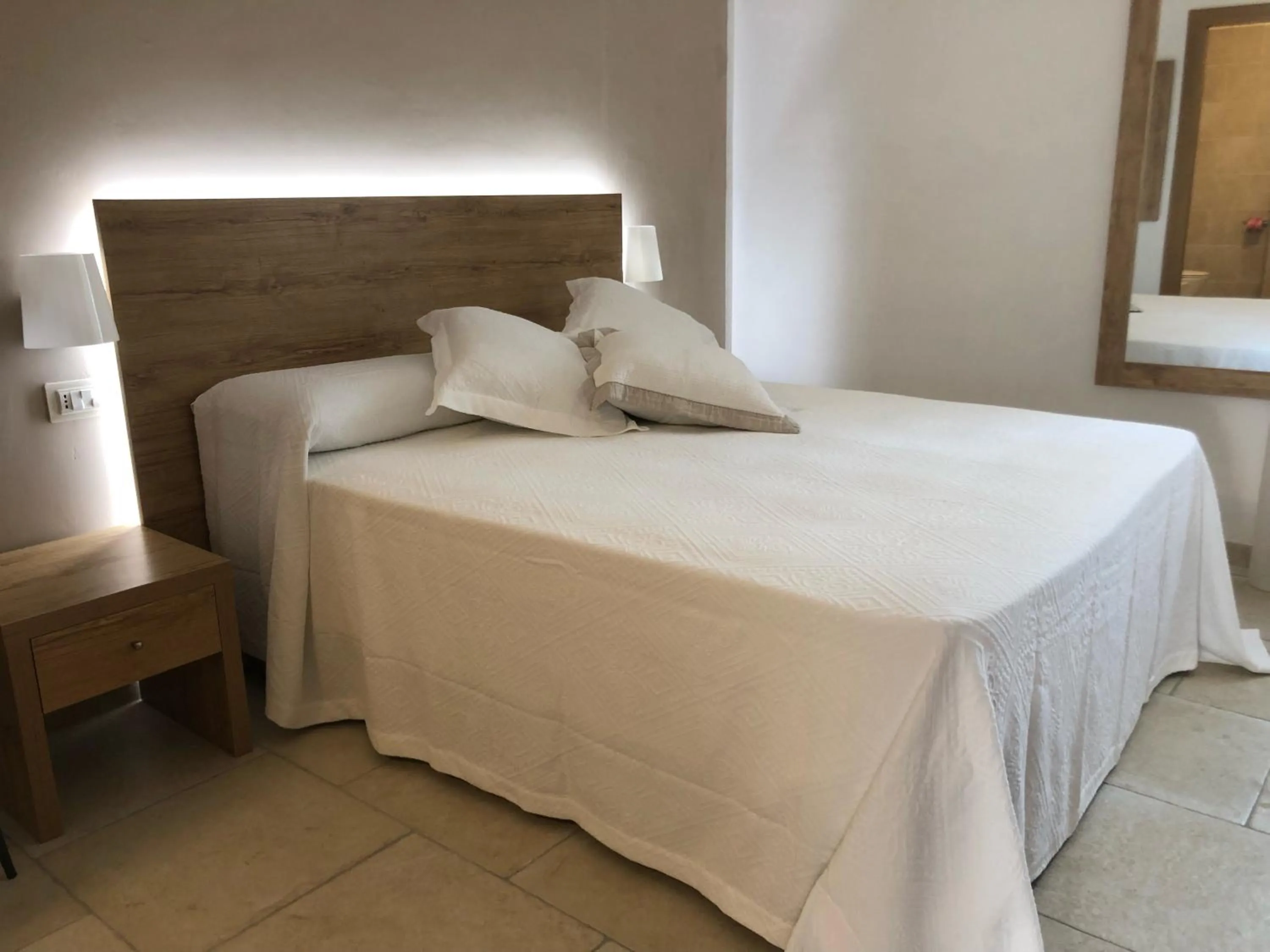 Photo of the whole room, Bed in Hotel Punta San Francesco