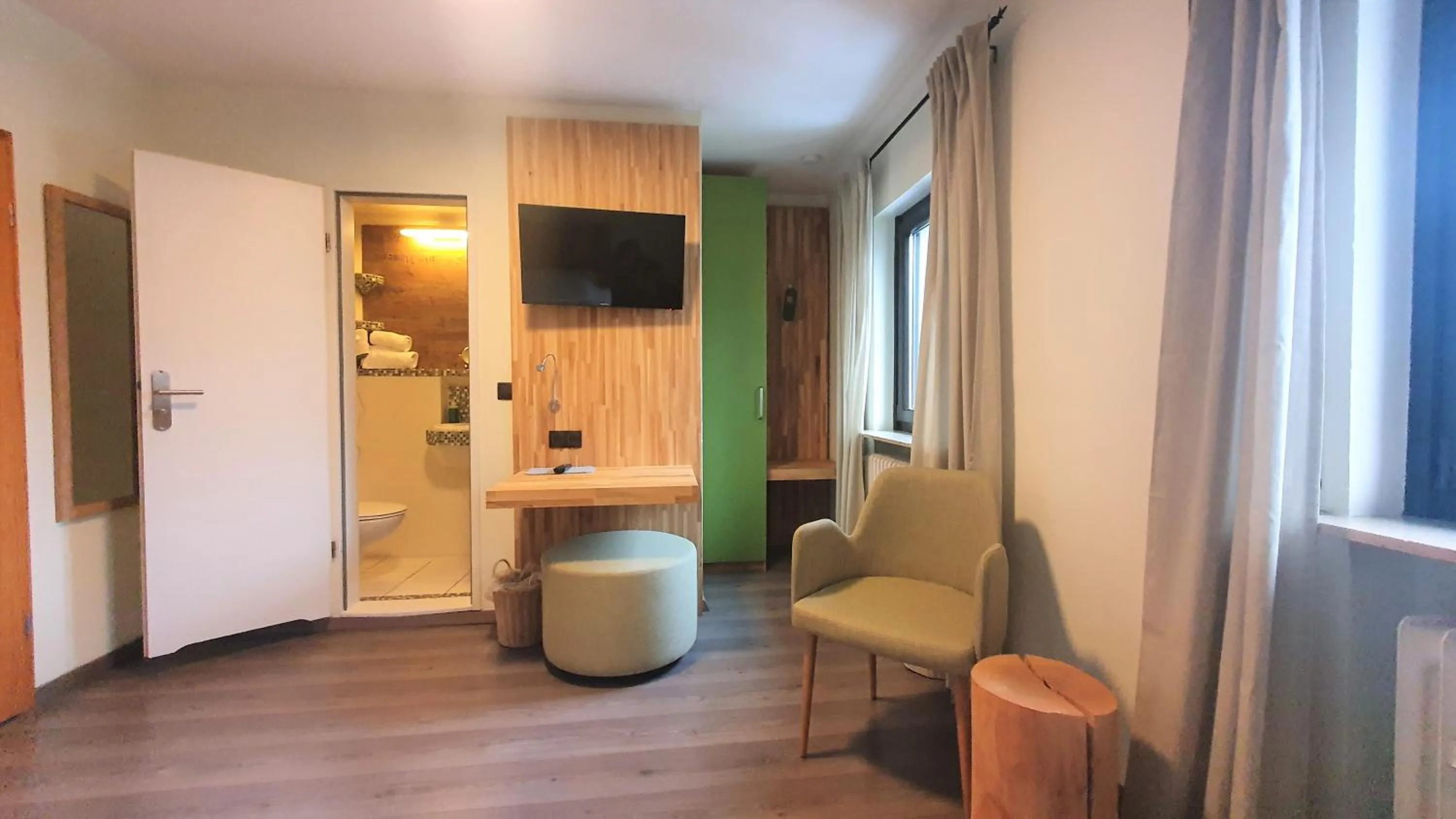 Decorative detail in Der Höfener Garten