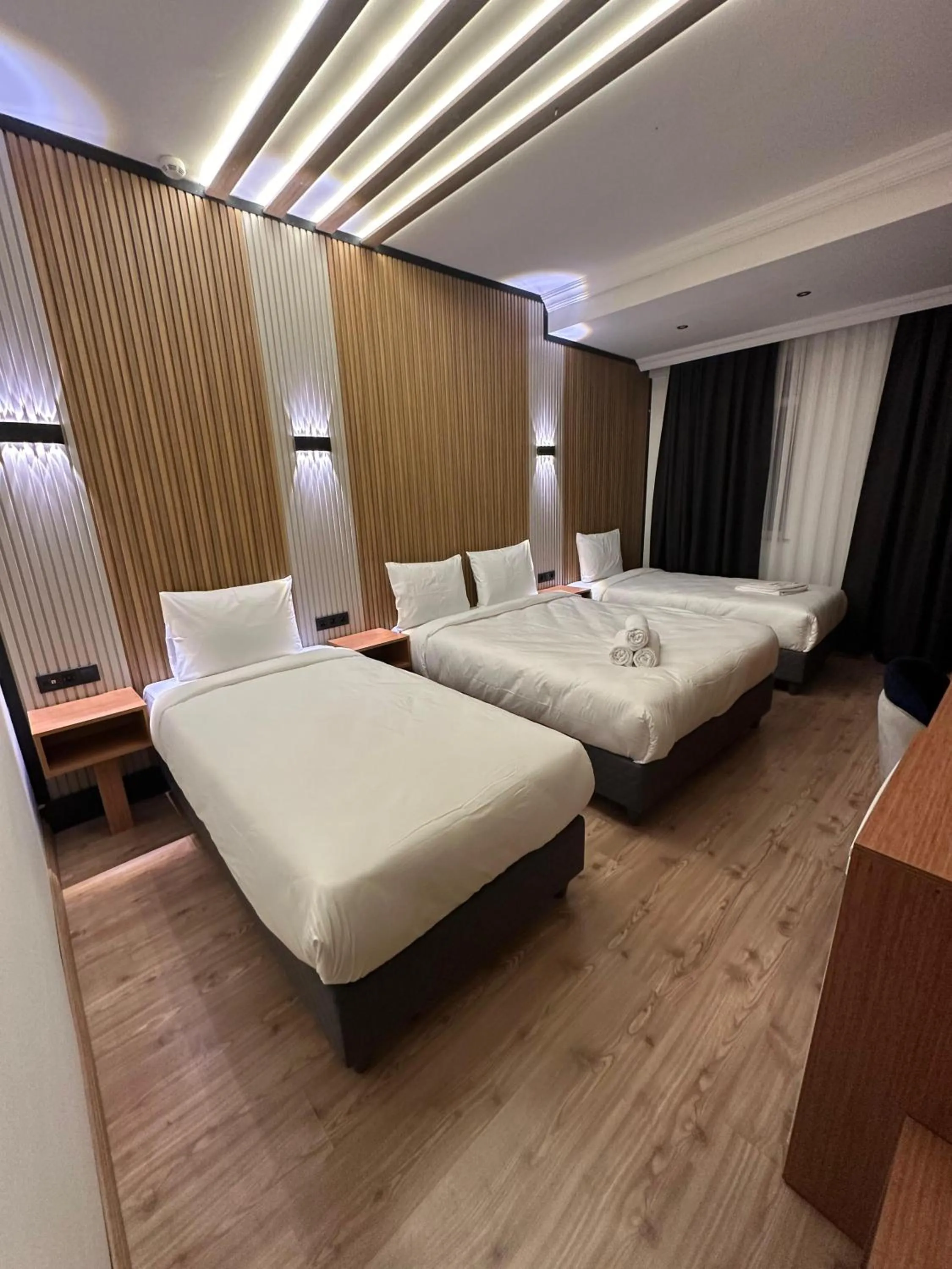 Bedroom, Bed in Rays Hotel - Bakirkoy Istanbul City Center