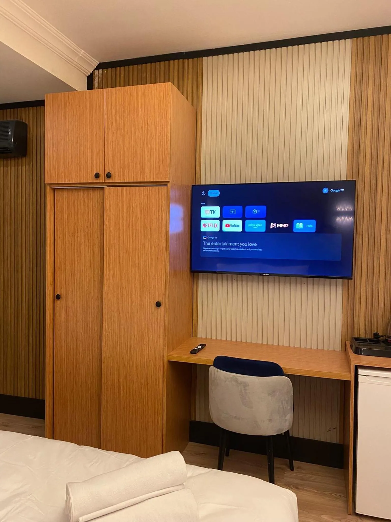 Bed in Rays Hotel - Bakirkoy Istanbul City Center