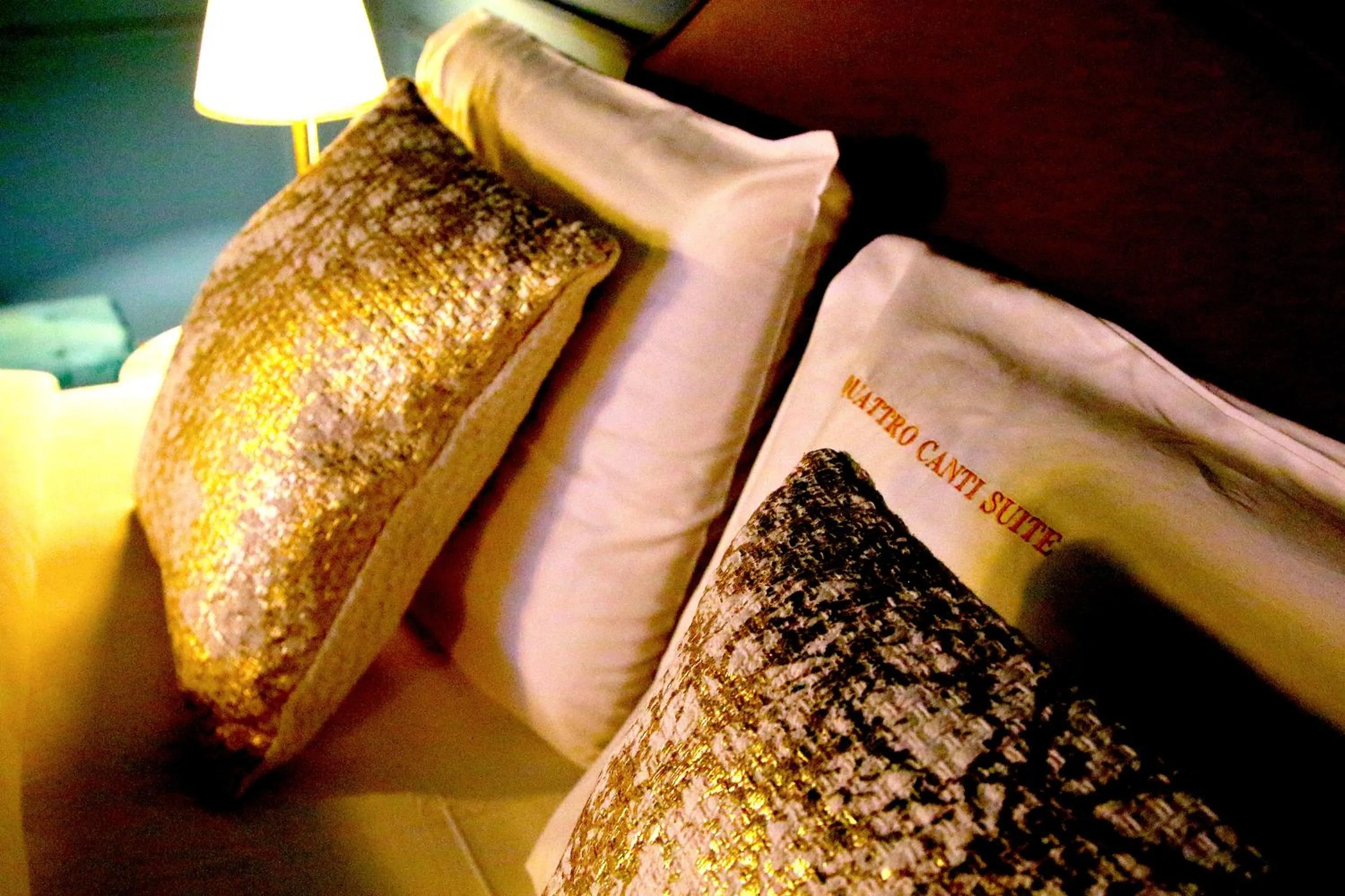 Bedroom, Bed in Quattro Canti Suites