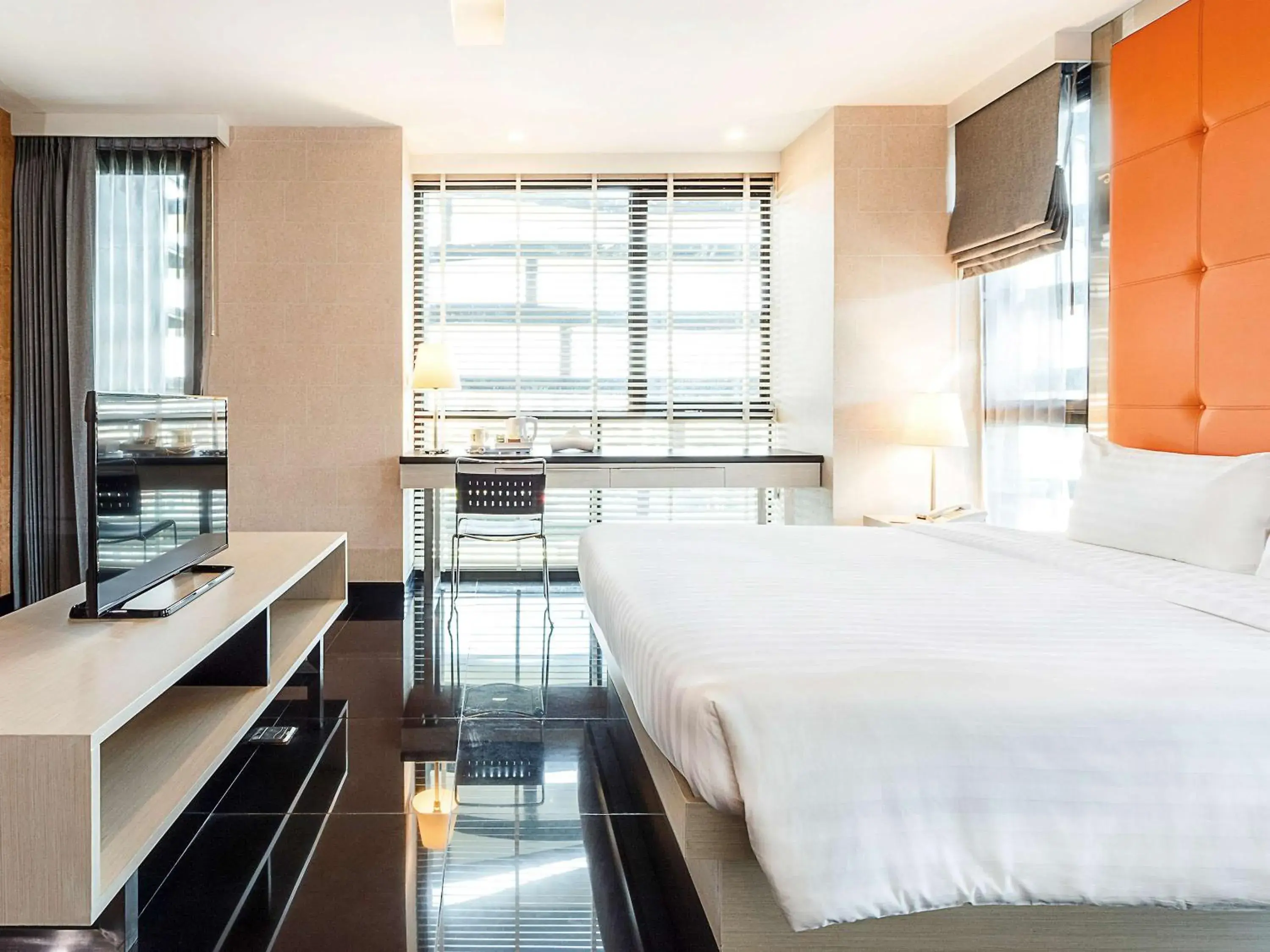 Deluxe King Room in ibis Styles Chiang Mai Deluxe King Room in ibis Styles Chiang Mai