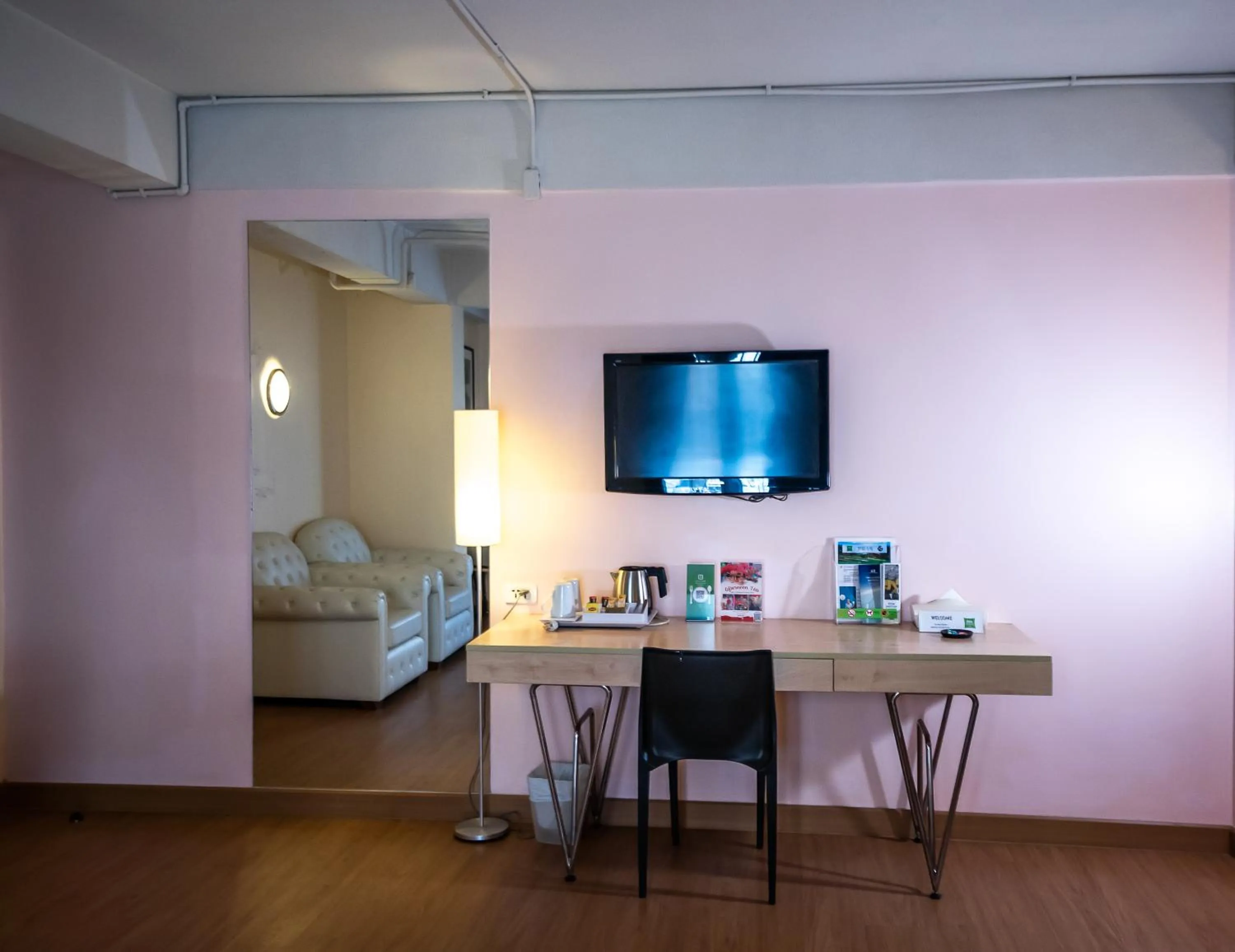 Guests in ibis Styles Chiang Mai