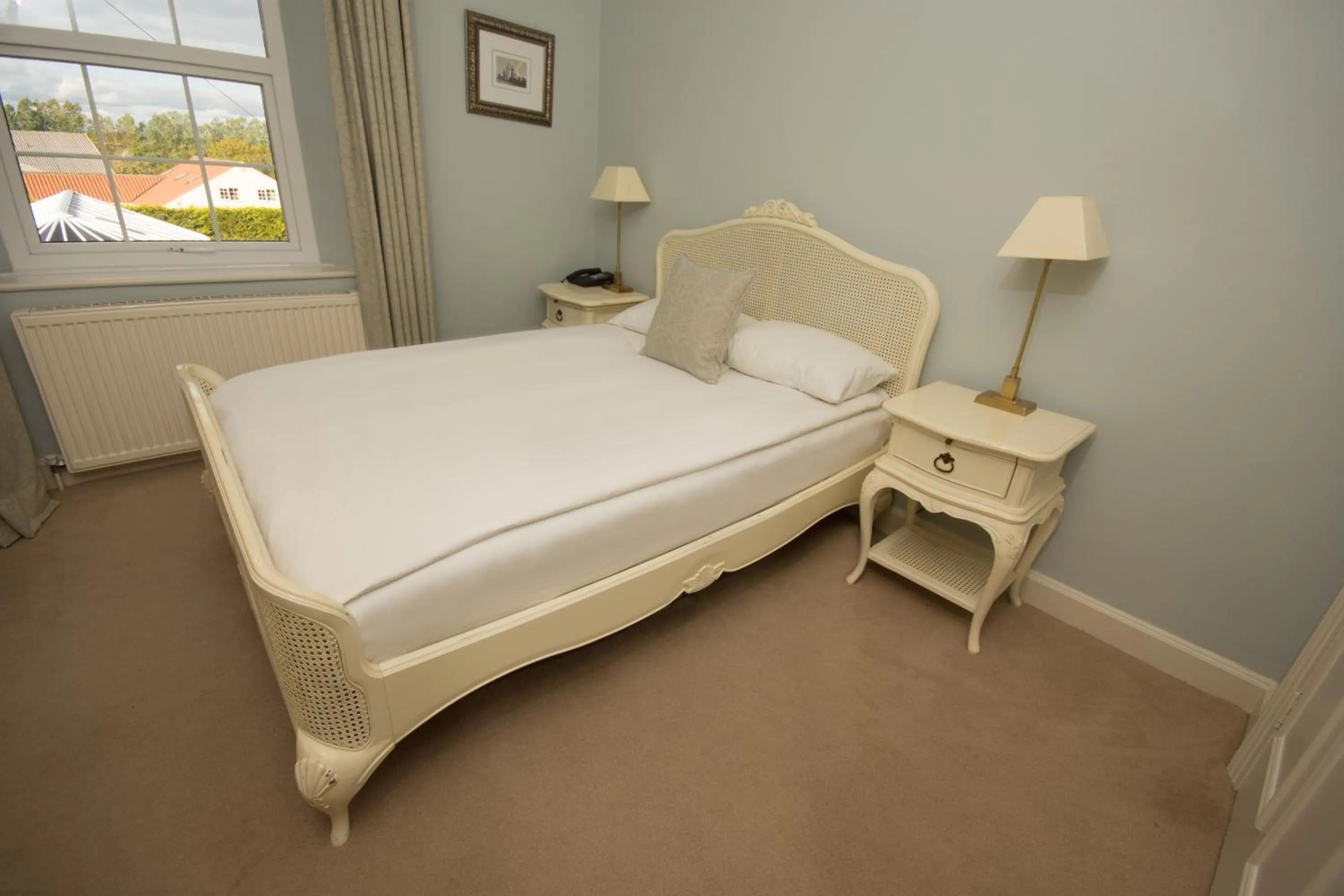 Bedroom, Bed in Burythorpe House