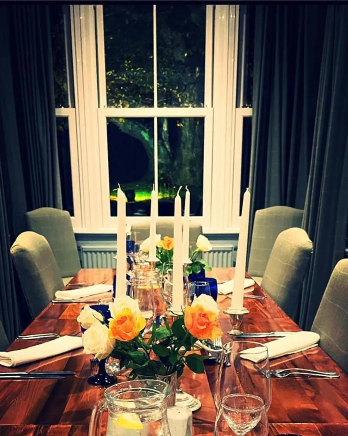 Restaurant/places to eat in Burythorpe House