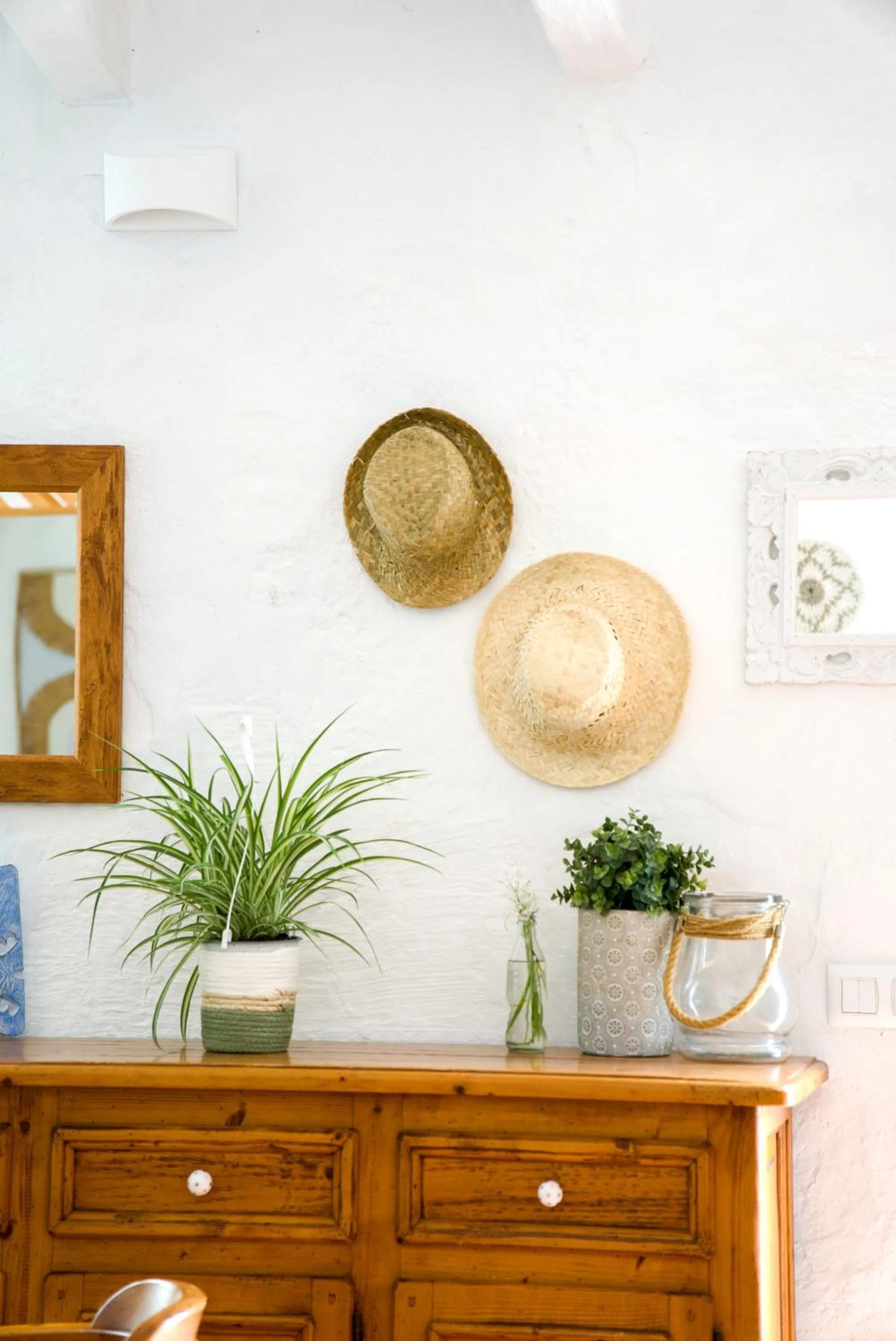 Decorative detail in Agroturismo Binissafullet Vell