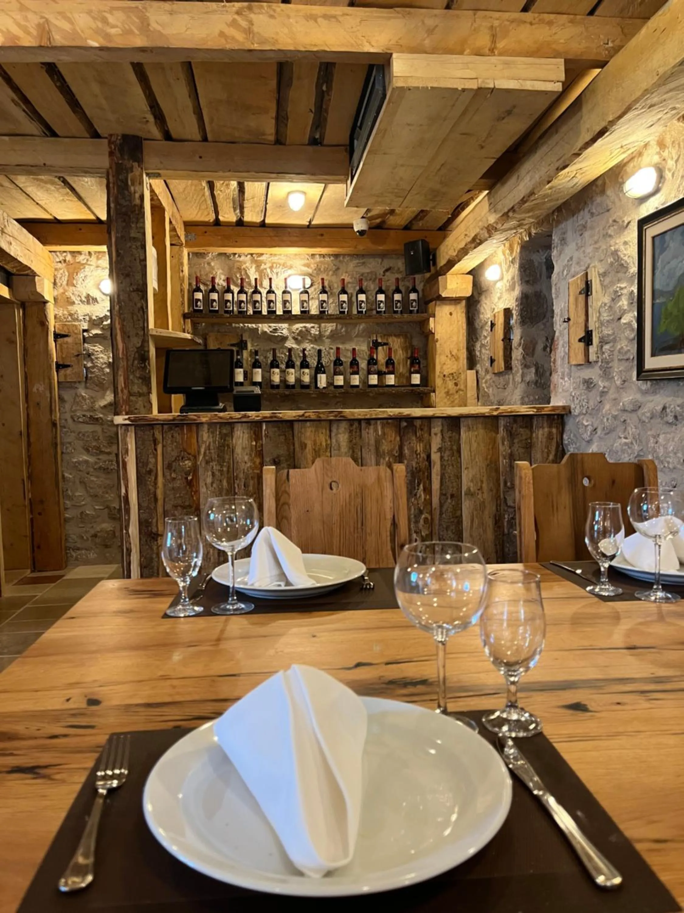 Restaurant/places to eat in Forte Rose Hotel