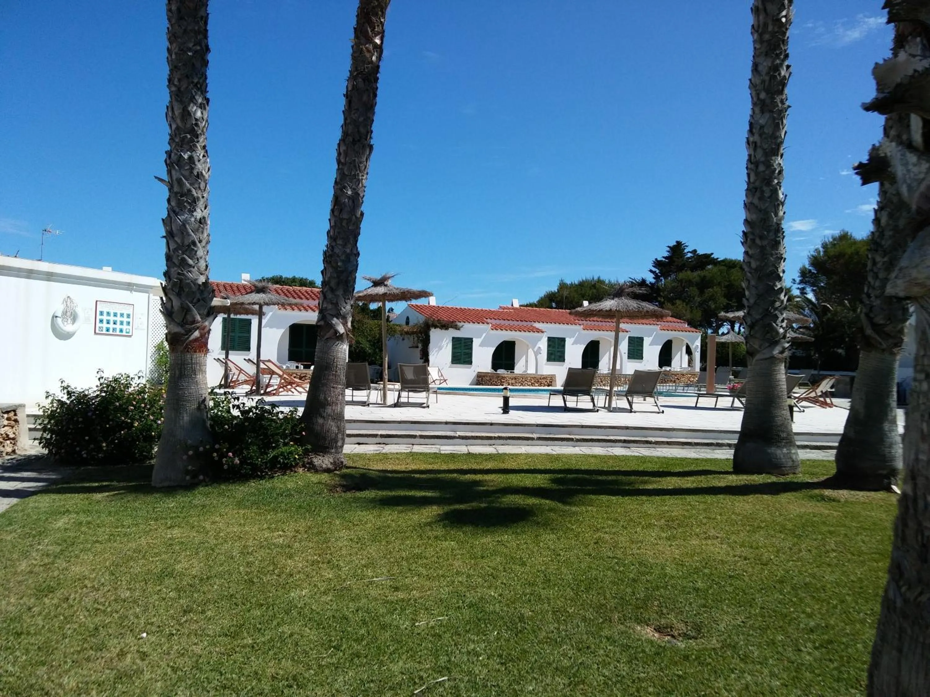 Garden in Nure Cel Blau