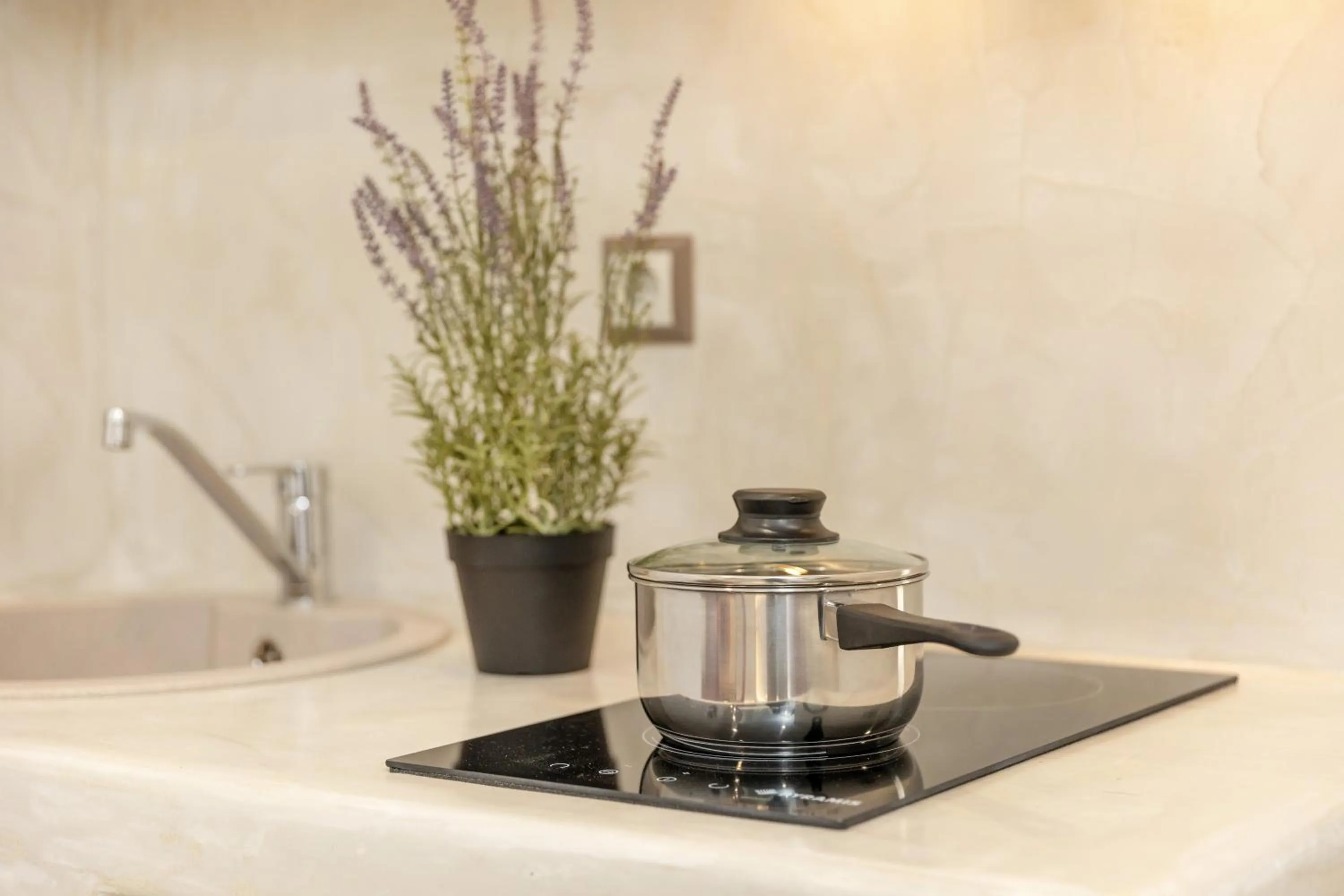 Kitchen or kitchenette in Katerina Roza Studios - Heartfelt Hospitality in the City