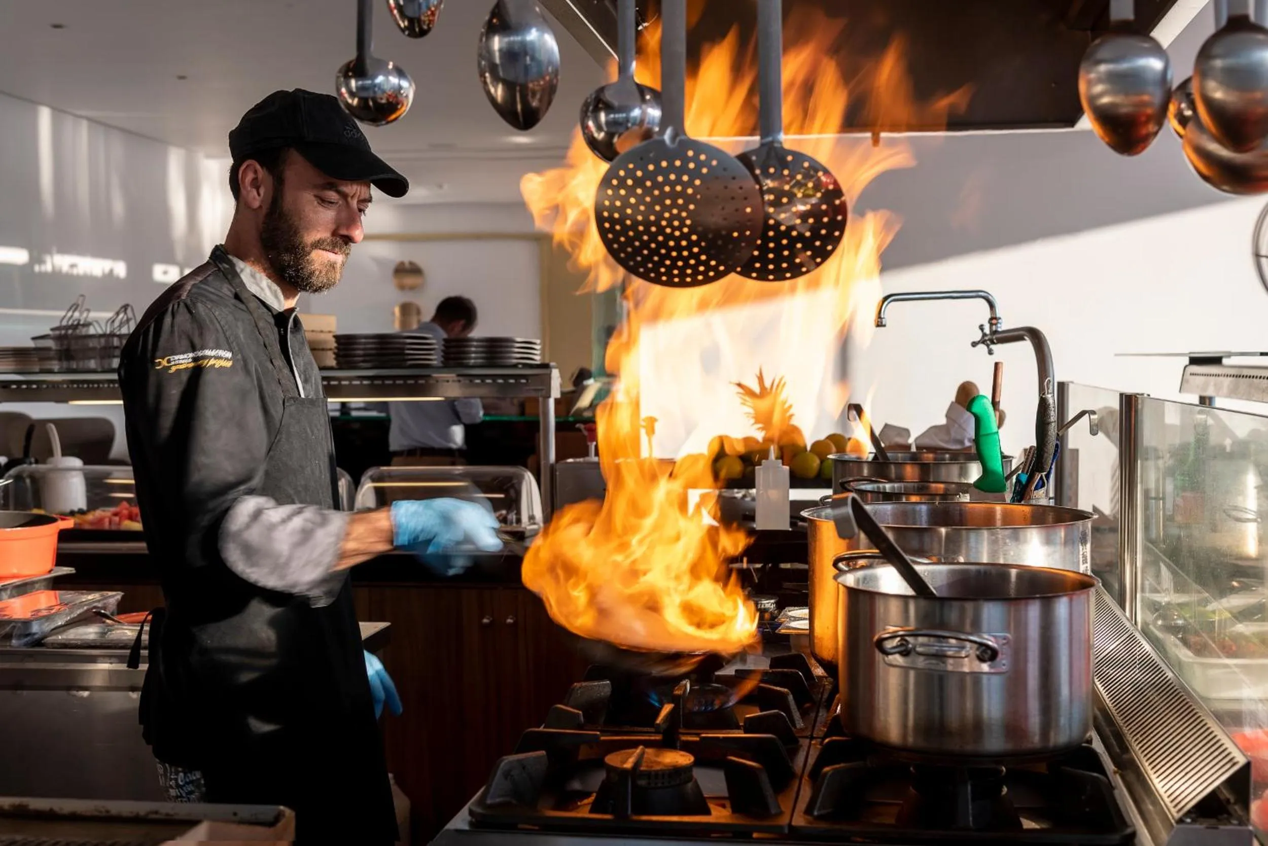 Restaurant/places to eat in Diamond Boutique Hotel