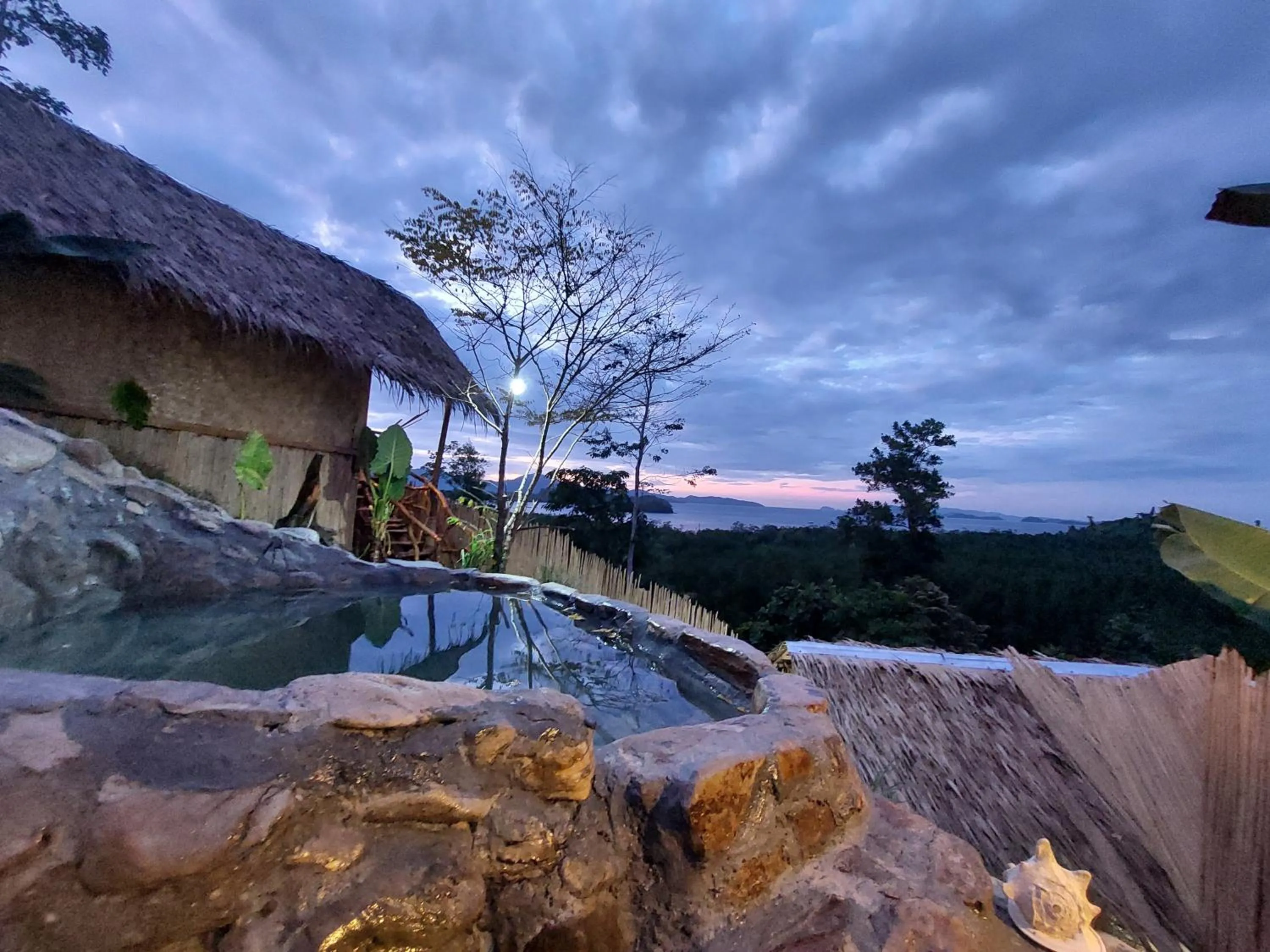 Natural landscape in Jungle Bar Honeymoon suite & private pool