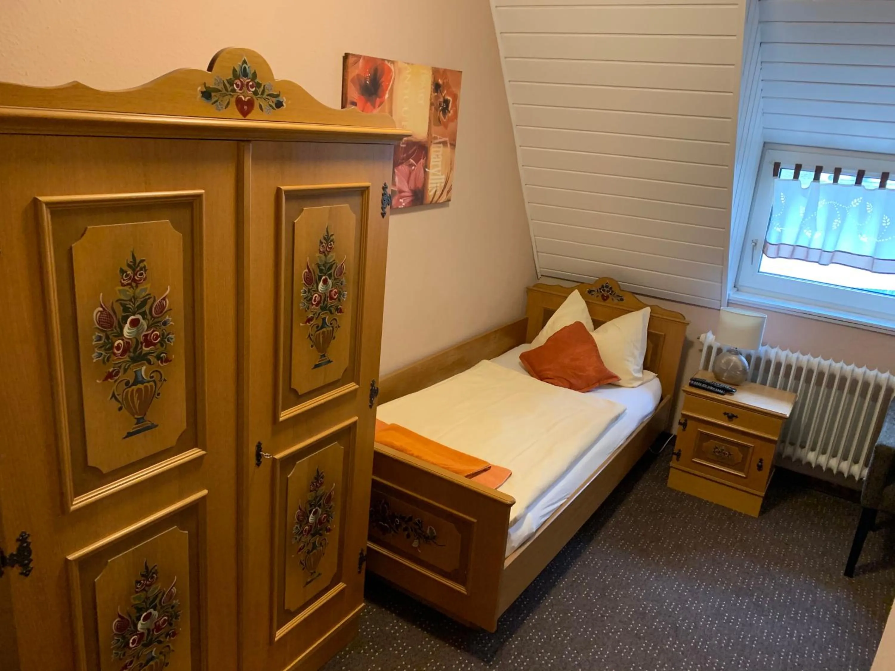 Bed in Apart-Hotel Rheinischer Hof Dormagen