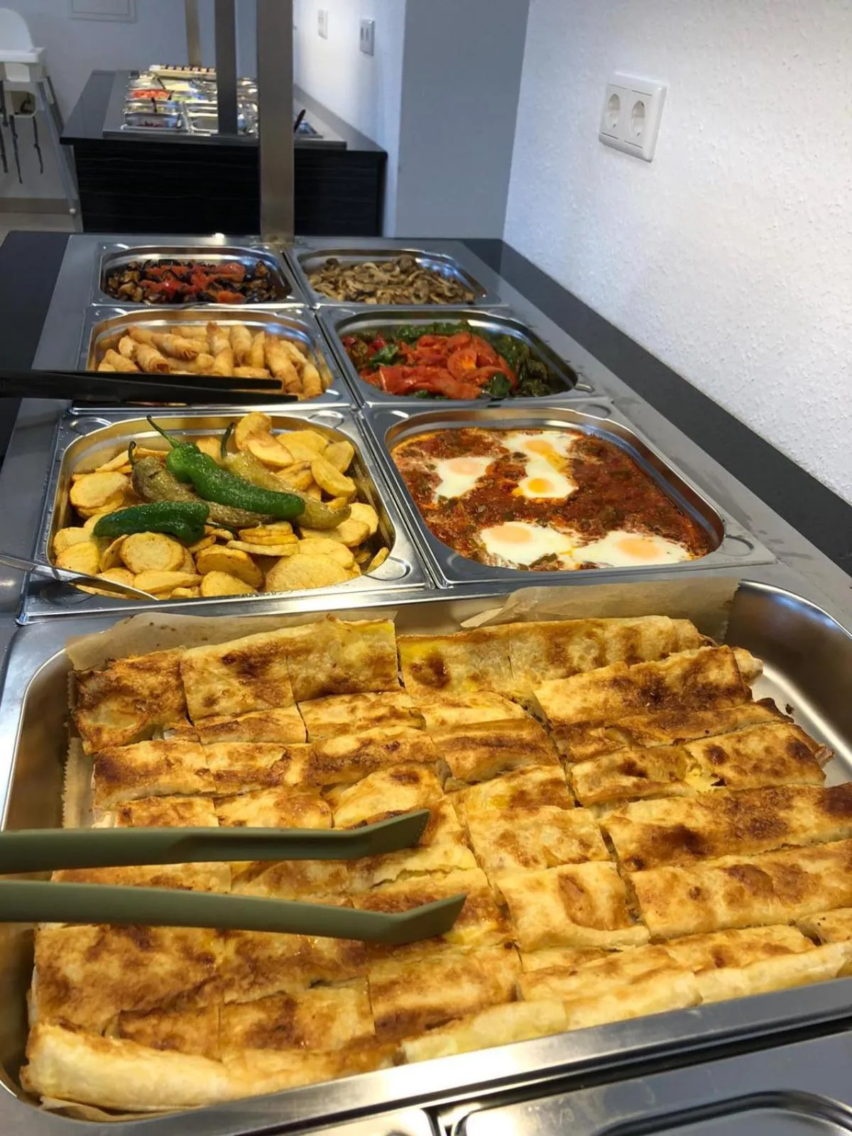 Breakfast in Apart-Hotel Rheinischer Hof Dormagen