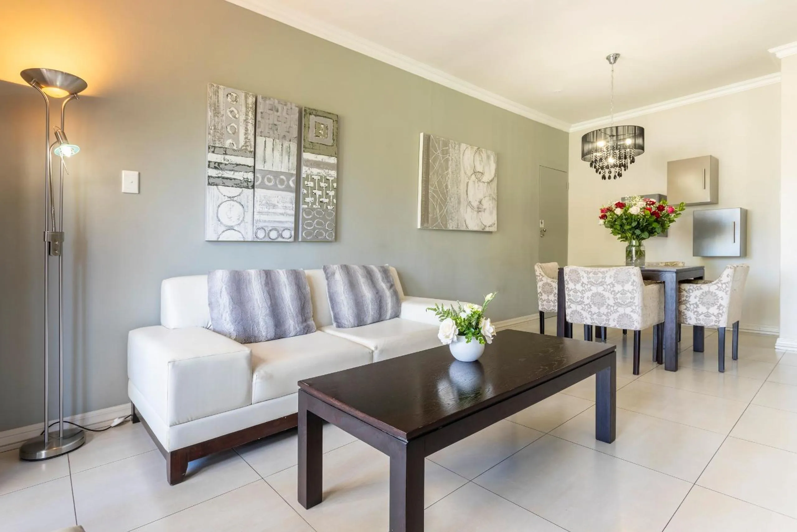 Living room in Devonvale Golf & Wine Estate