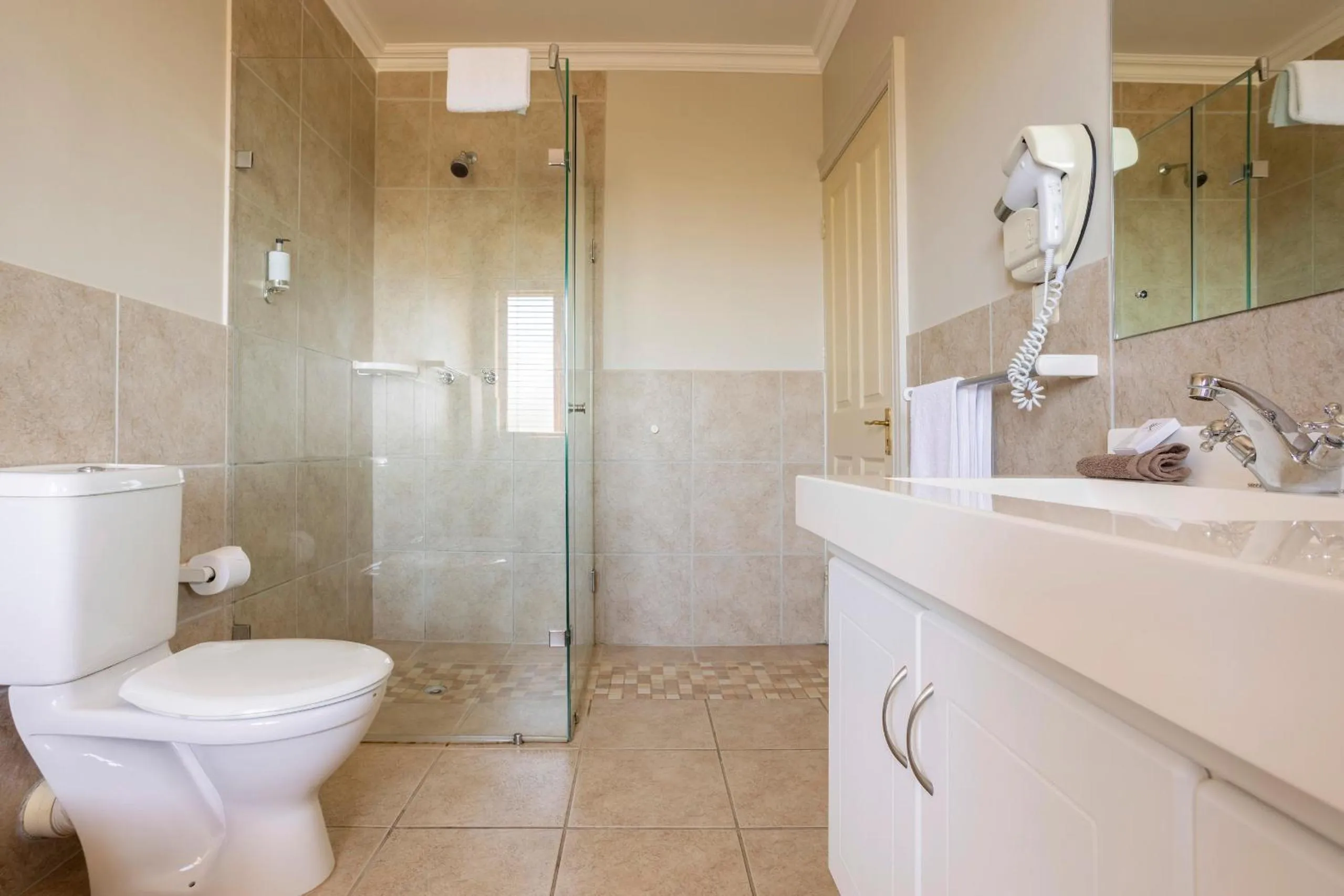 Bathroom in Devonvale Golf & Wine Estate