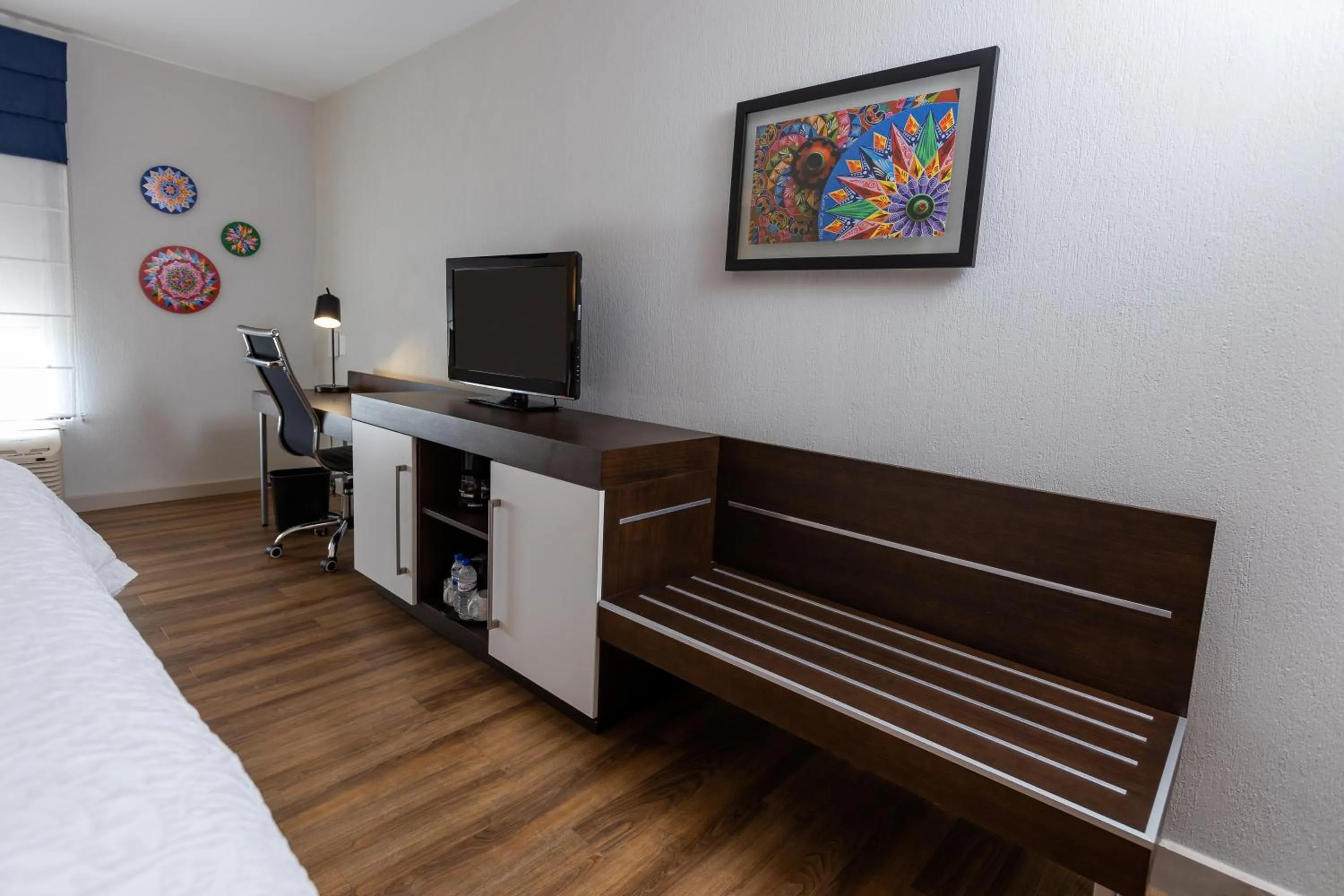 TV and multimedia, Bed in Hampton By Hilton San Jose Airport Costa Rica