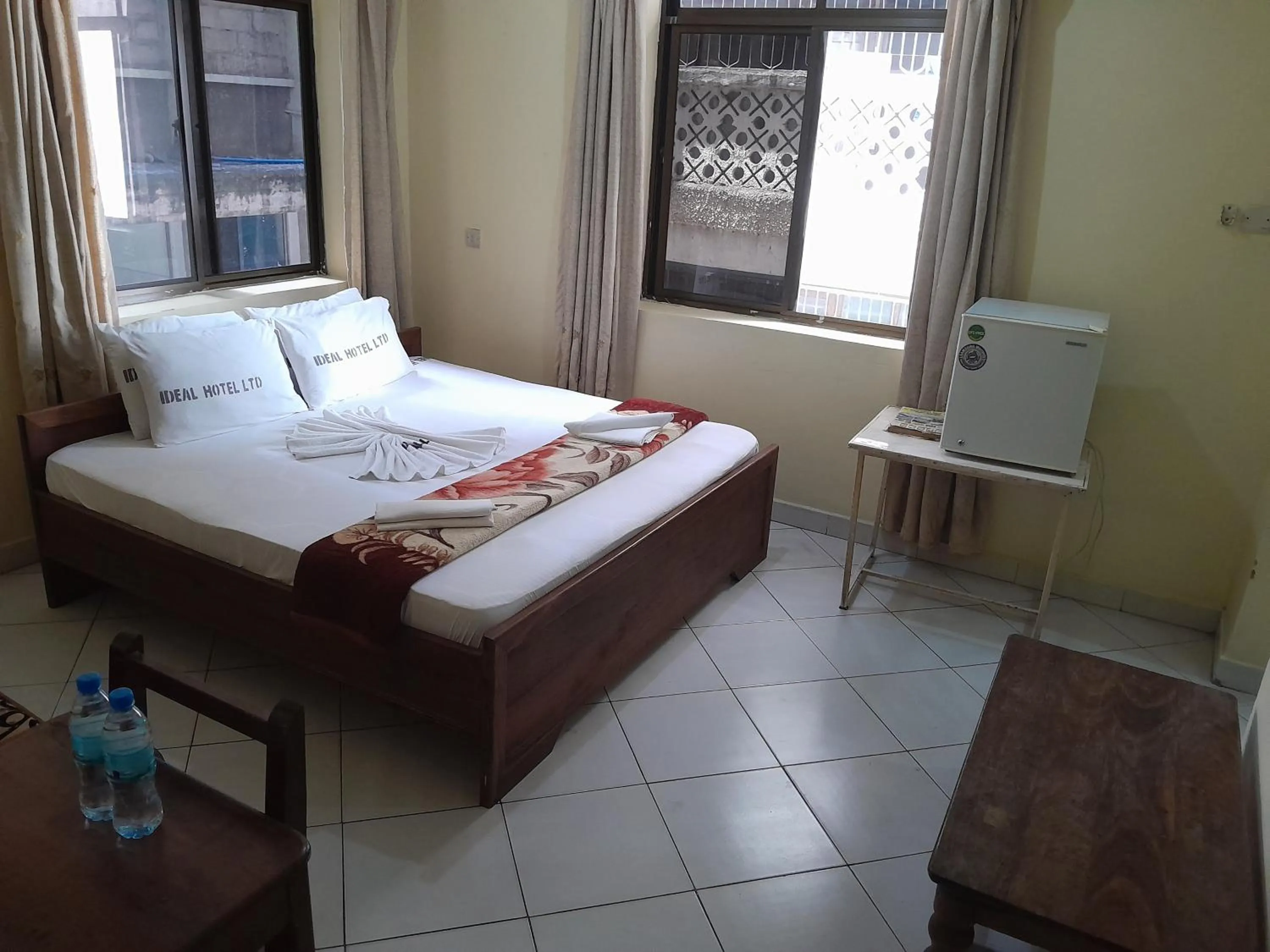 Photo of the whole room, Bed in Hotel Ideal