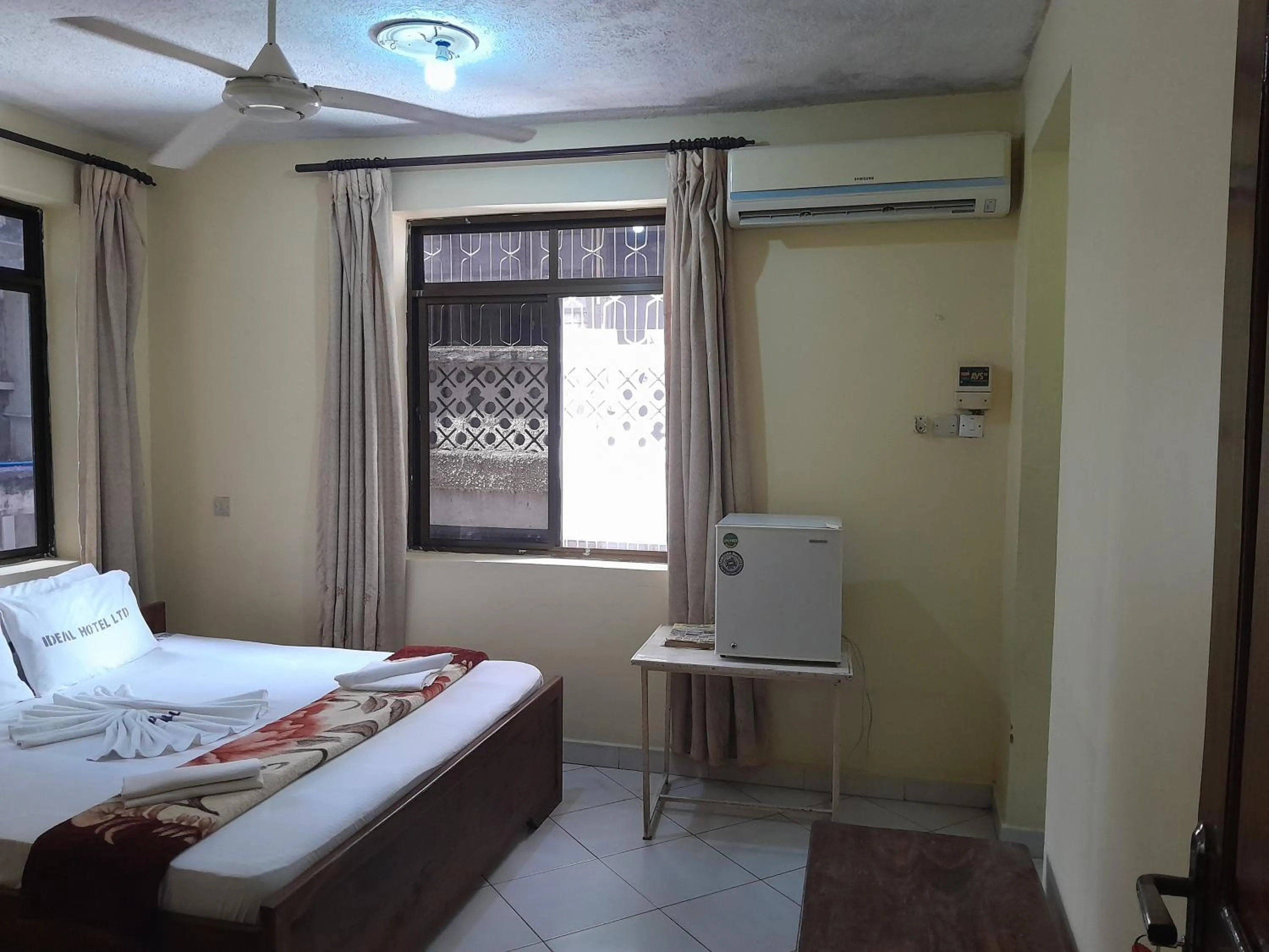 Photo of the whole room, Bed in Hotel Ideal