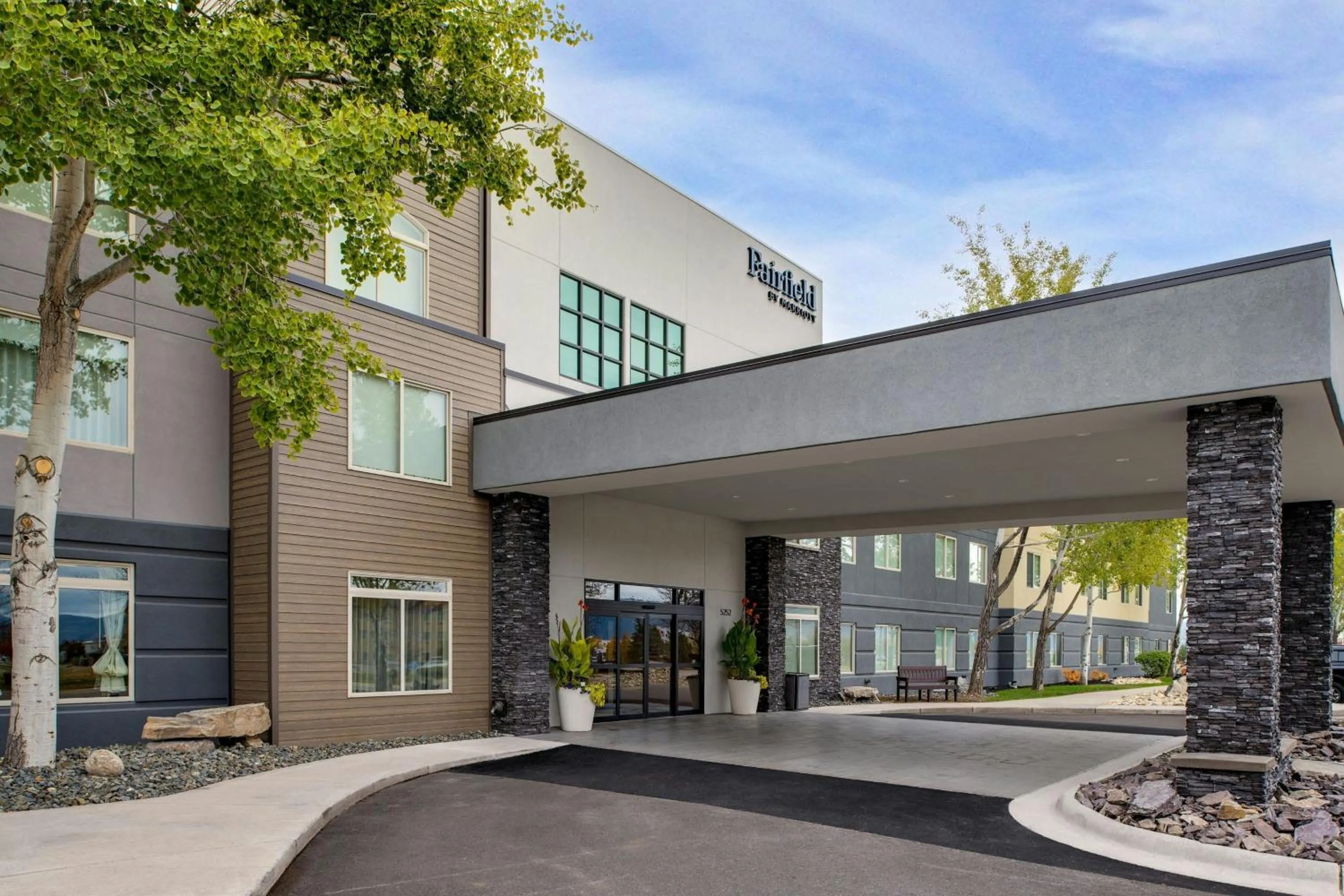 Property building in Fairfield Inn & Suites by Marriott Missoula Airport