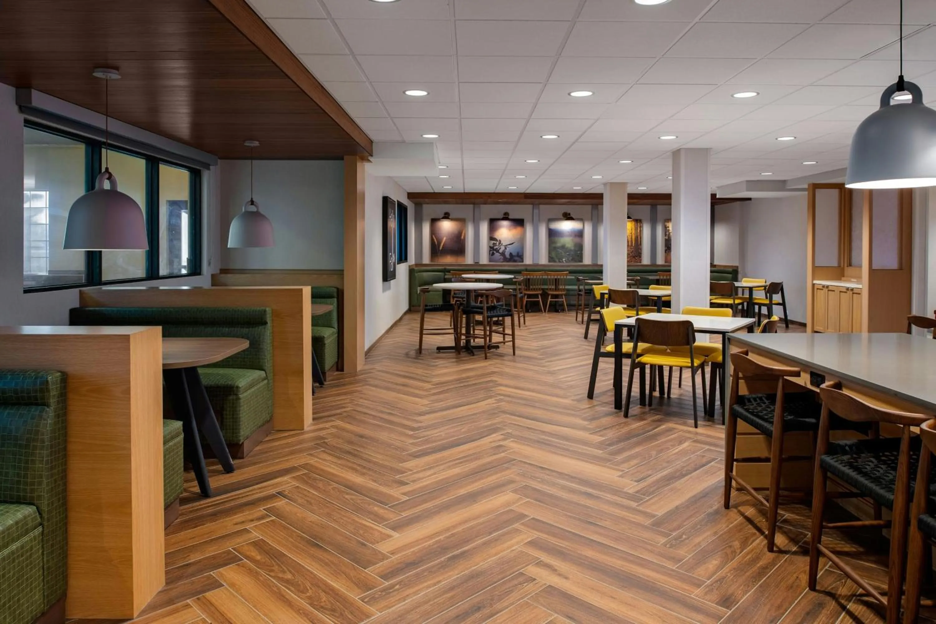 Breakfast in Fairfield Inn & Suites by Marriott Missoula Airport