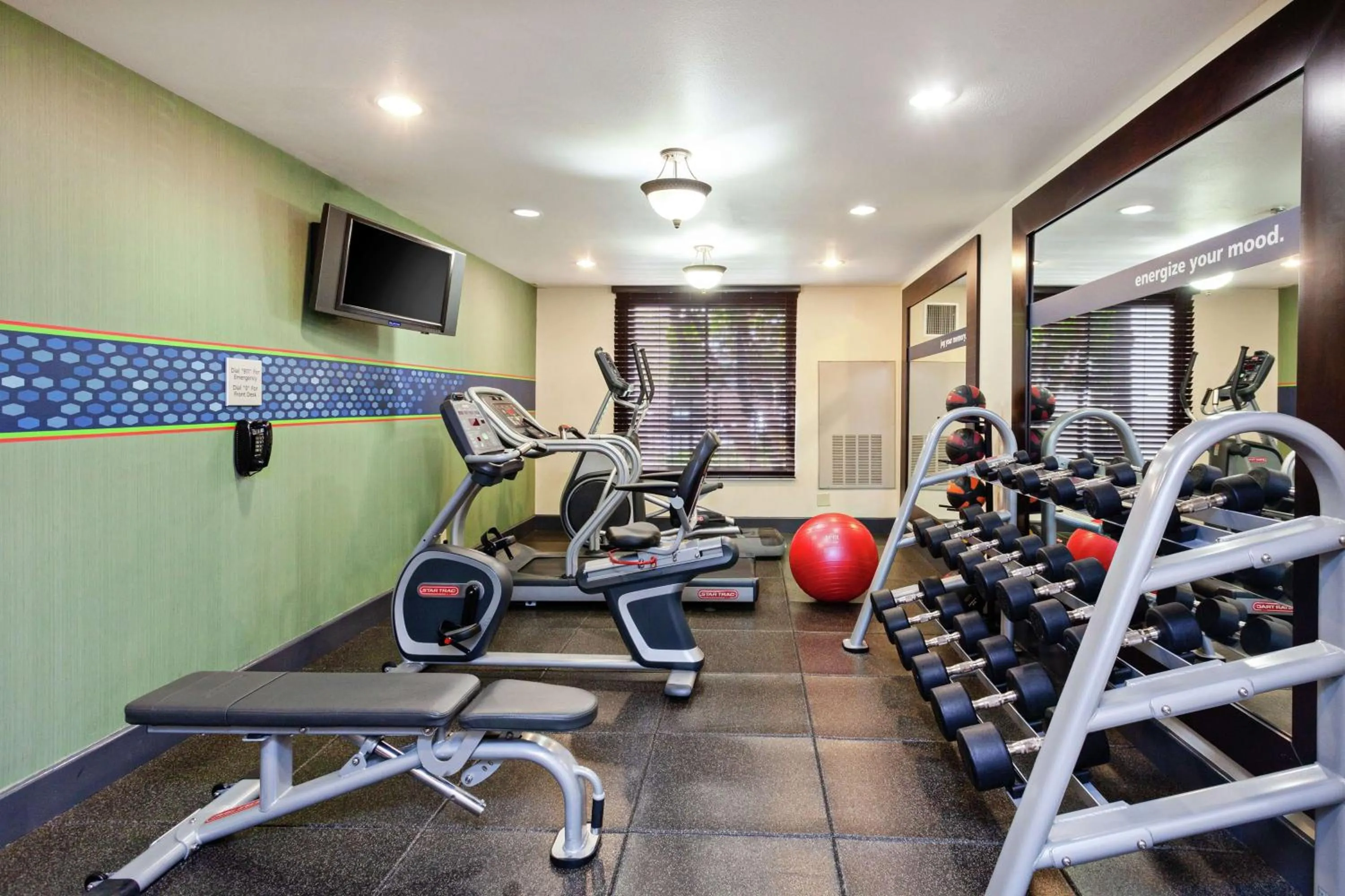 Fitness centre/facilities in Hampton Inn Los Angeles/Arcadia