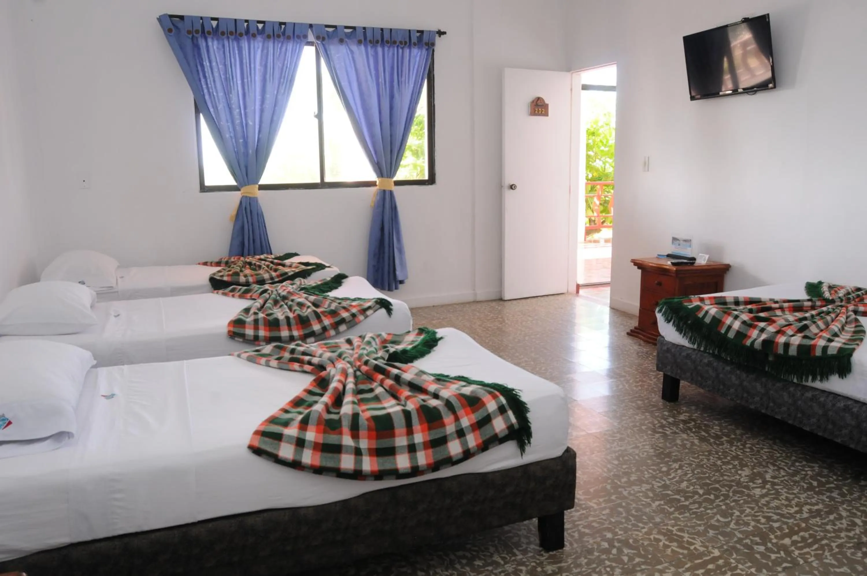 Photo of the whole room, Bed in Hotel Montecarlo Beach