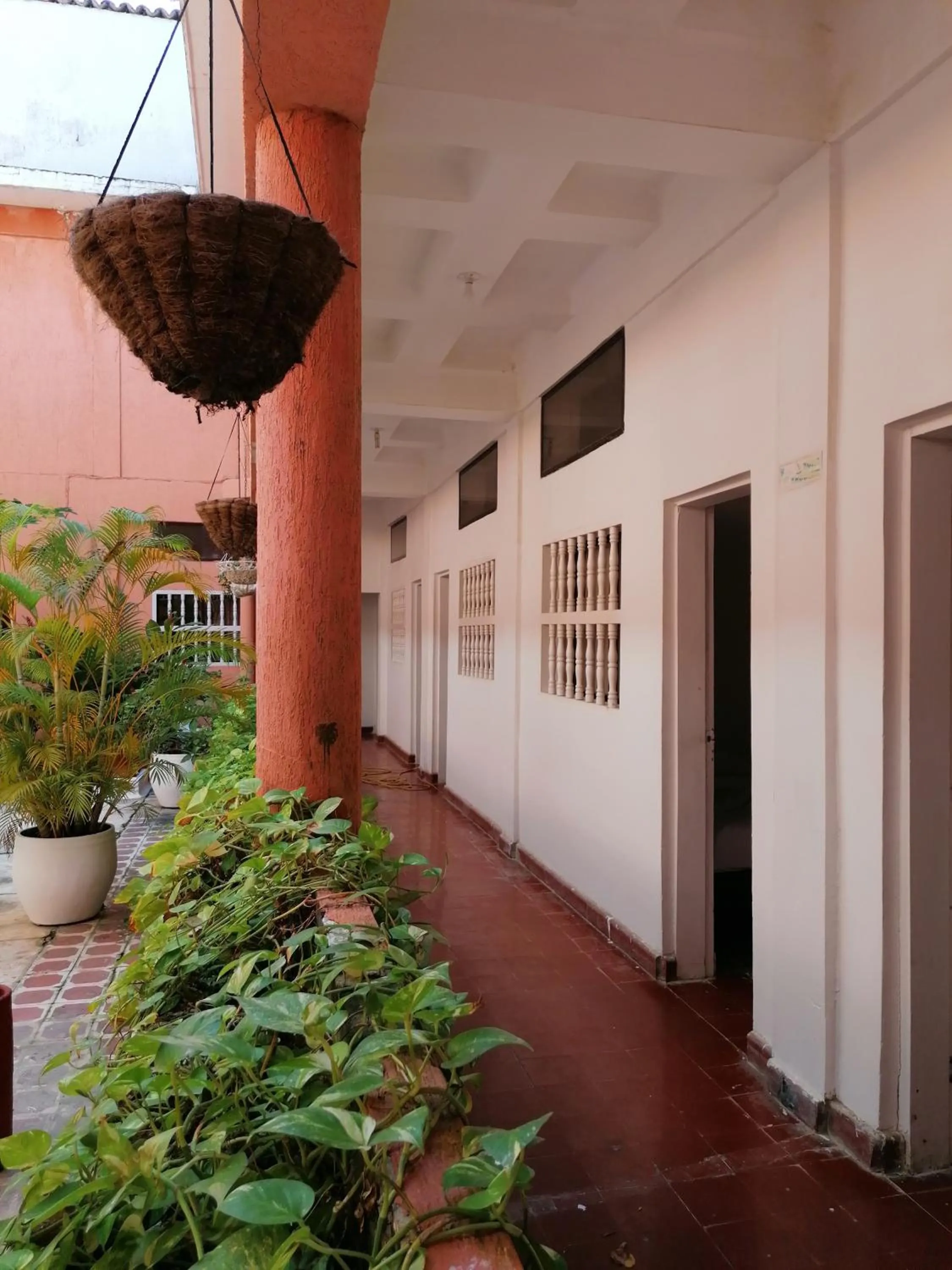 Inner courtyard view in Hotel Montecarlo Beach