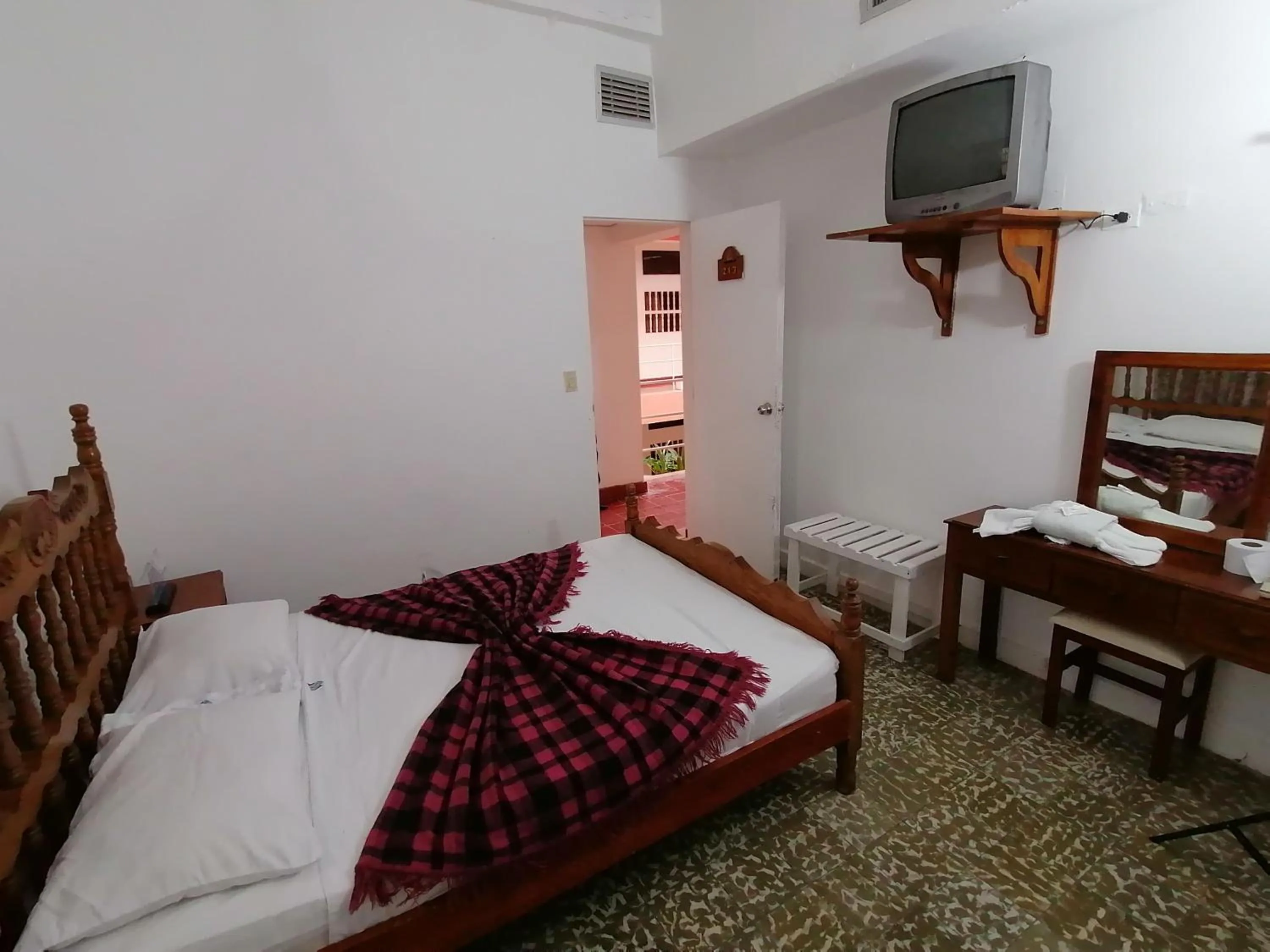 Bed in Hotel Montecarlo Beach