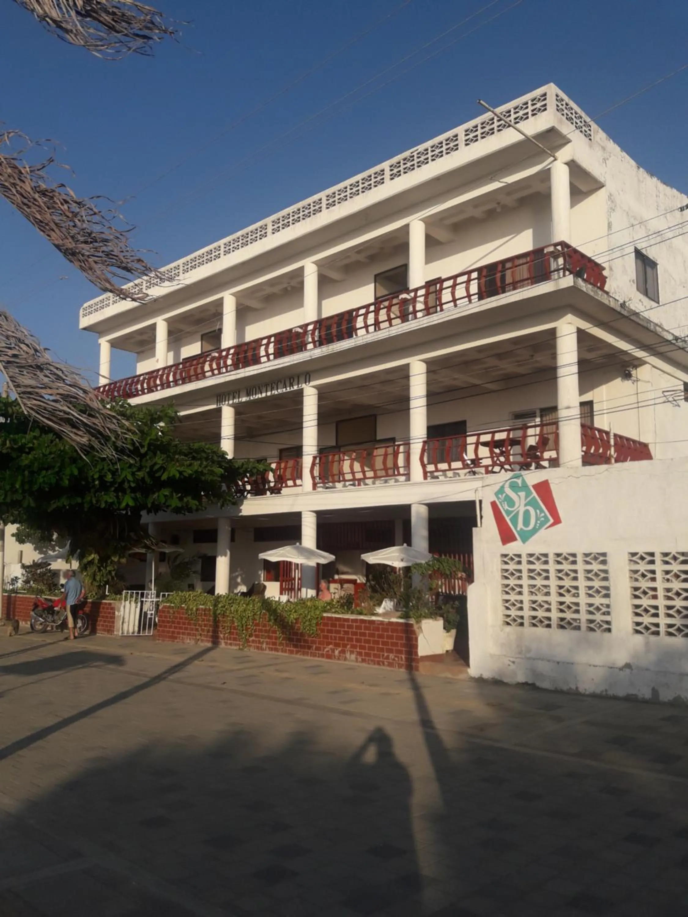 Property building in Hotel Montecarlo Beach