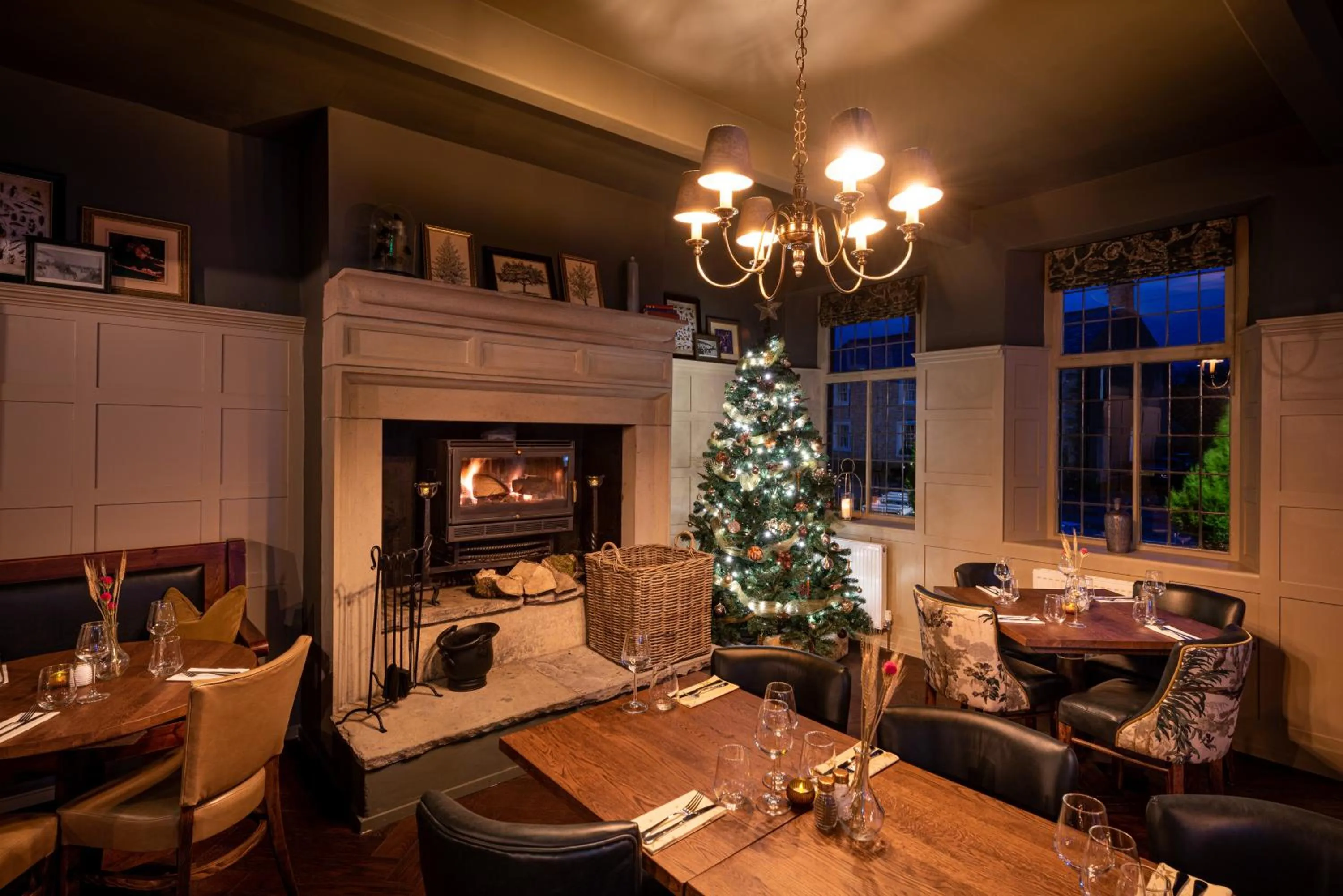 Restaurant/places to eat in The Plough