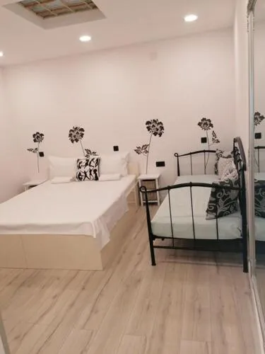 Bed in Apartments Nikolla