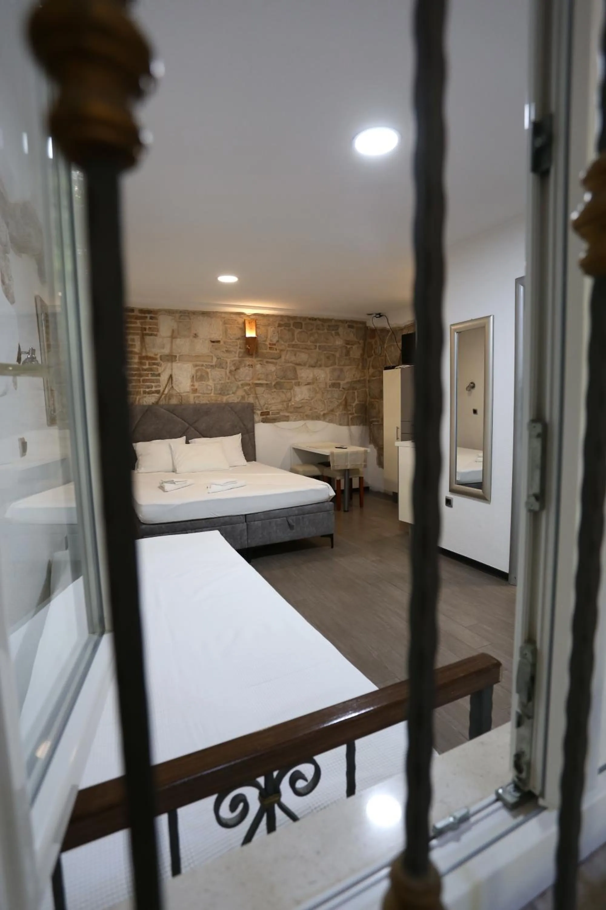 Bed in Apartments Nikolla